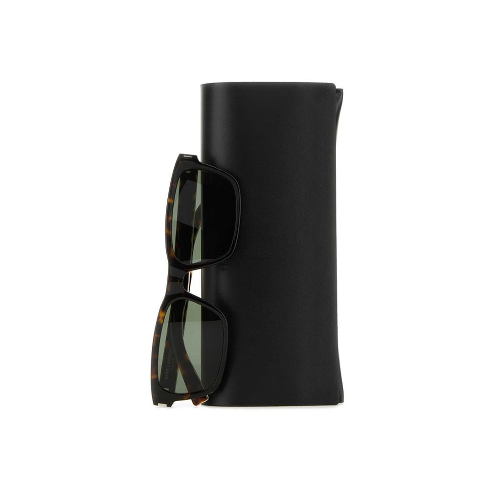 Brown Synthetic Sunglasses with Tortoiseshell Effect