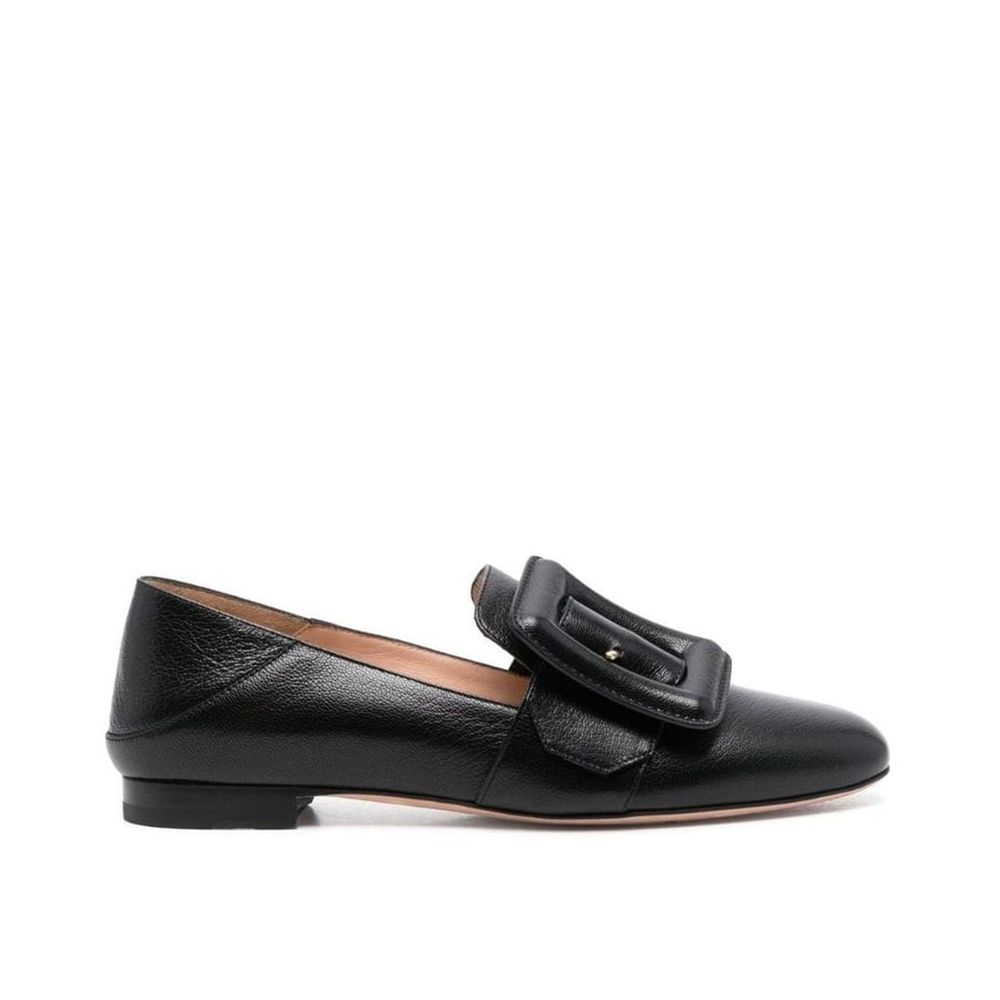 Schwarze Leder-Slipper mit Schnallendetail