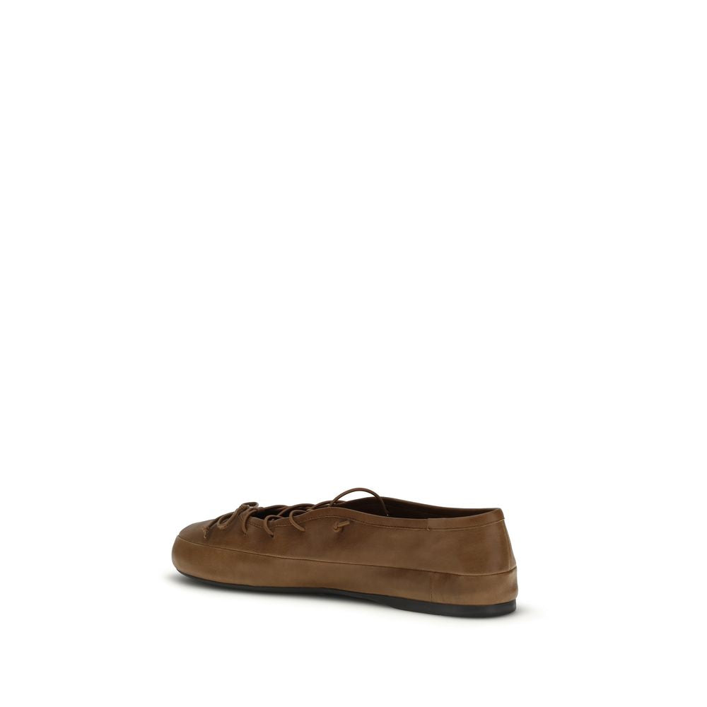 Braune Lammfell-Ballerinas