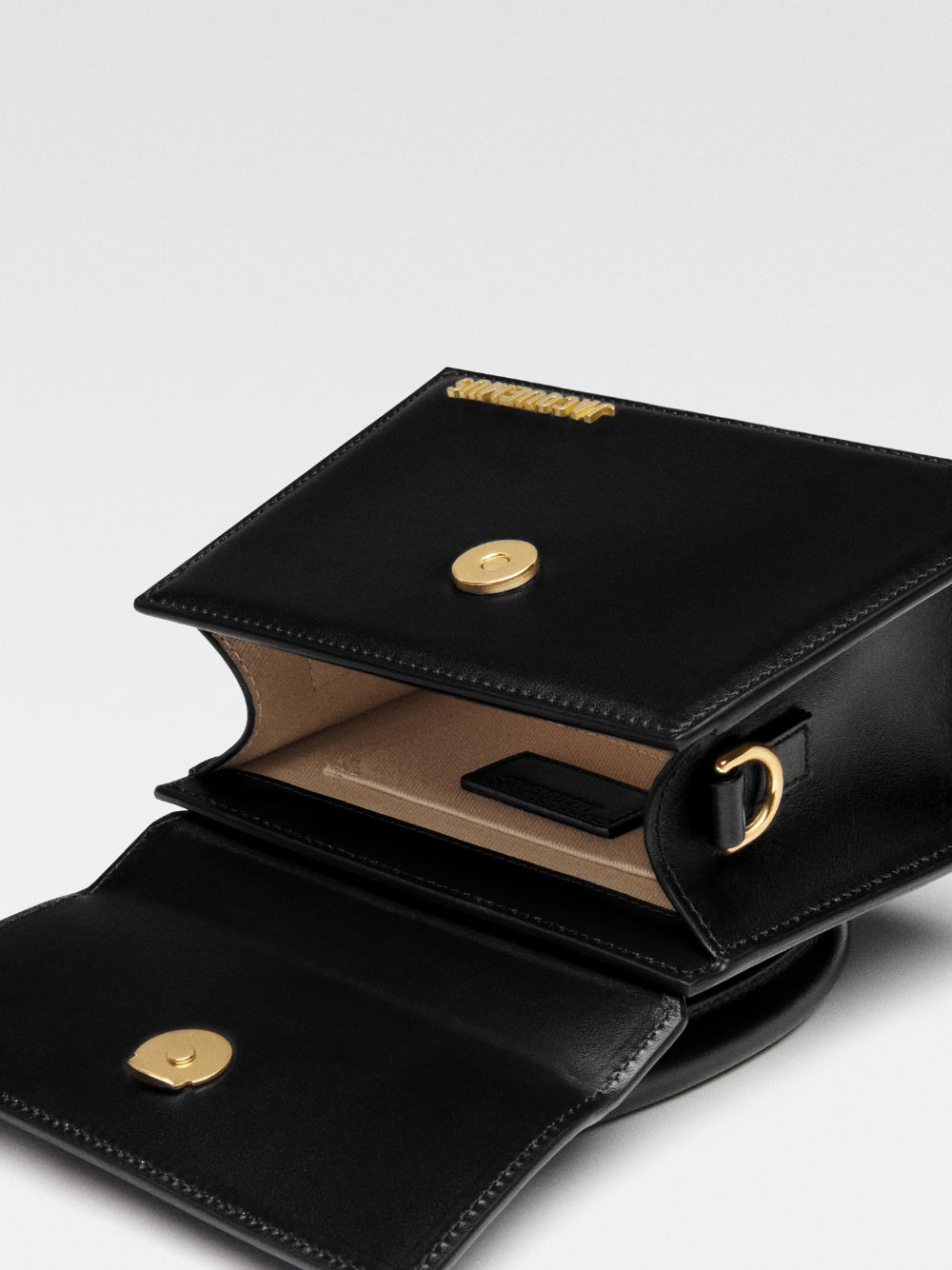 Black Leather Le Chiquito Moyen Bag with Gold Hardware