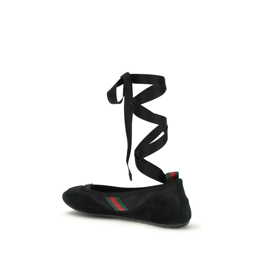 Schwarze Stoff-Ballerinas mit GG Detail von Gucci