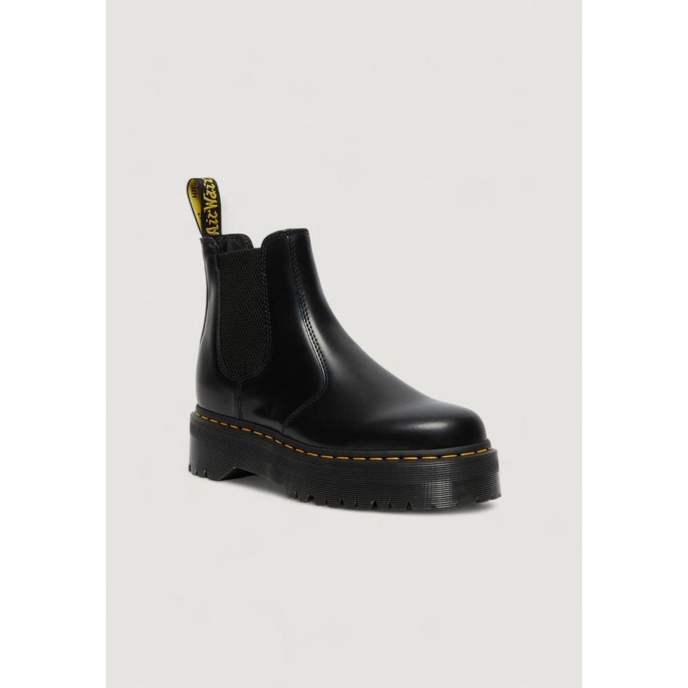 Black Leather Ankle Boots with Sturdy Sole
