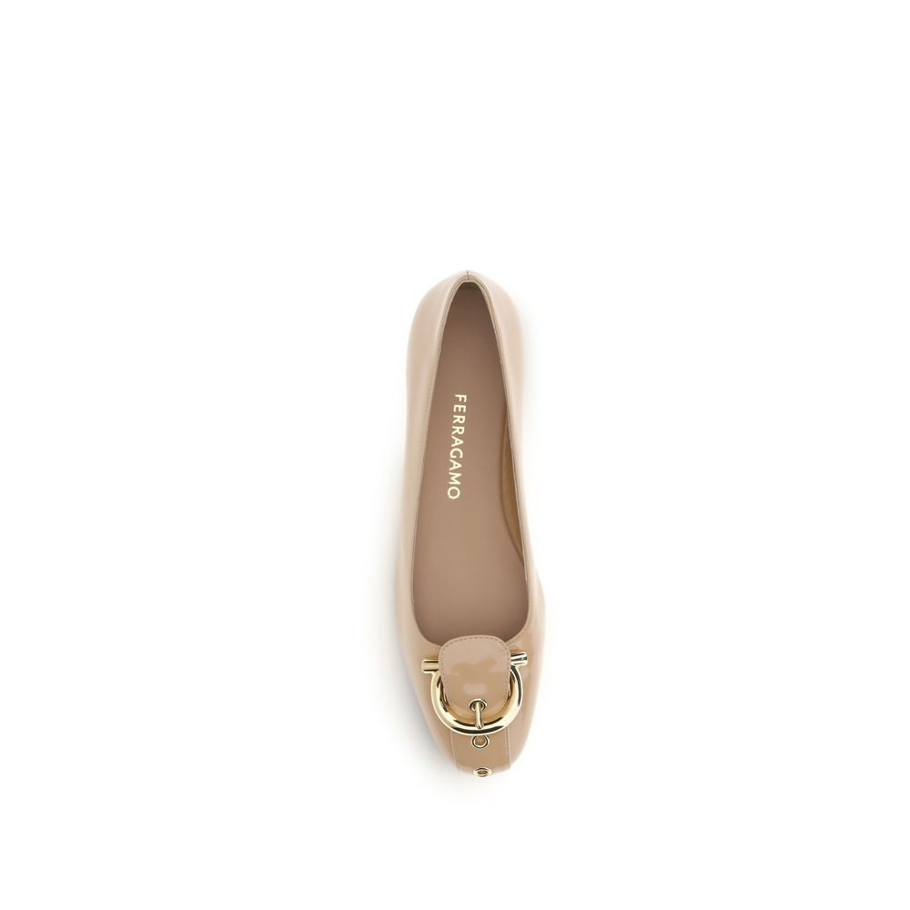 Ferragamo Beige Kalbsleder Bos Taurus Ballerinas