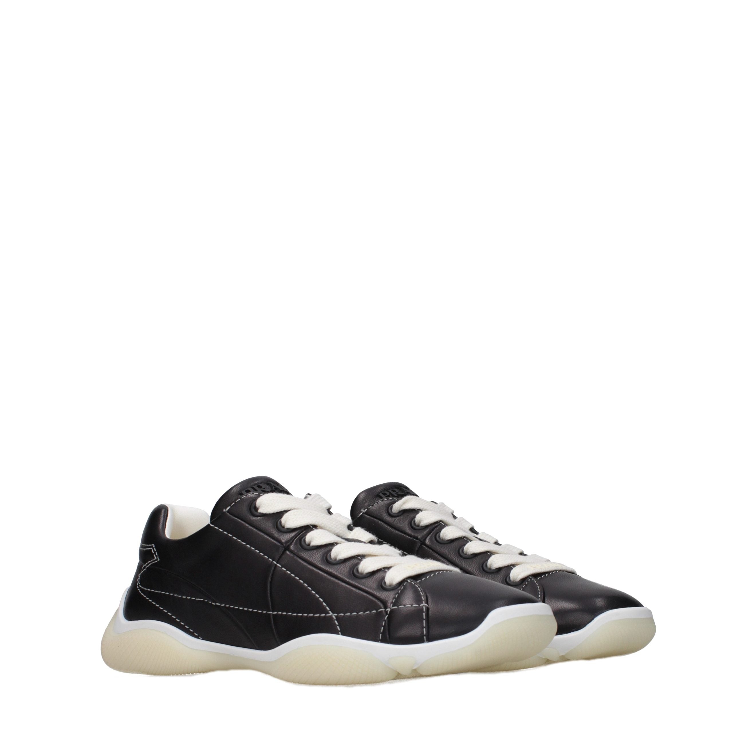Schwarze Leder-Sneaker mit Logo von Prada
