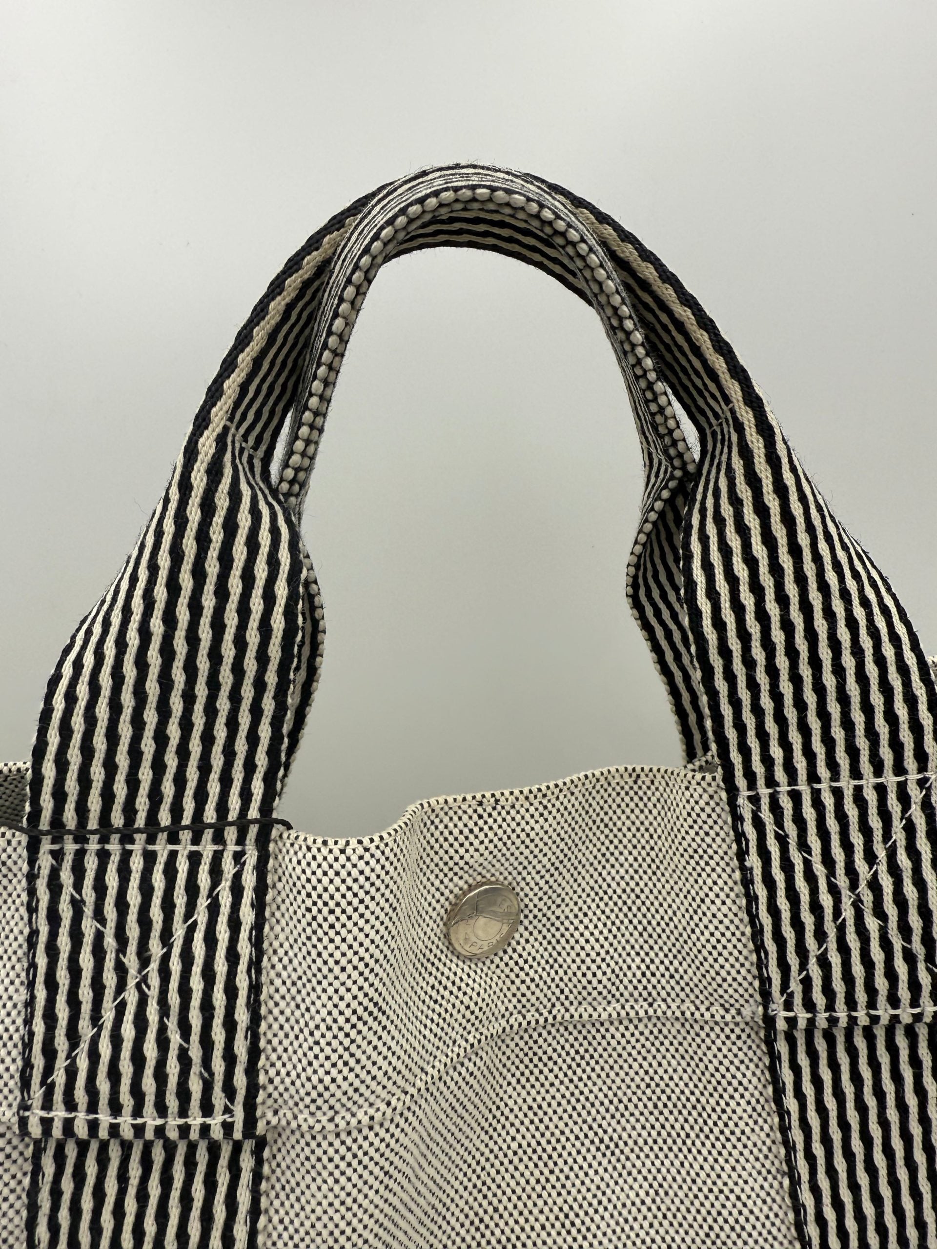 Hermès Herline Leather Handbag