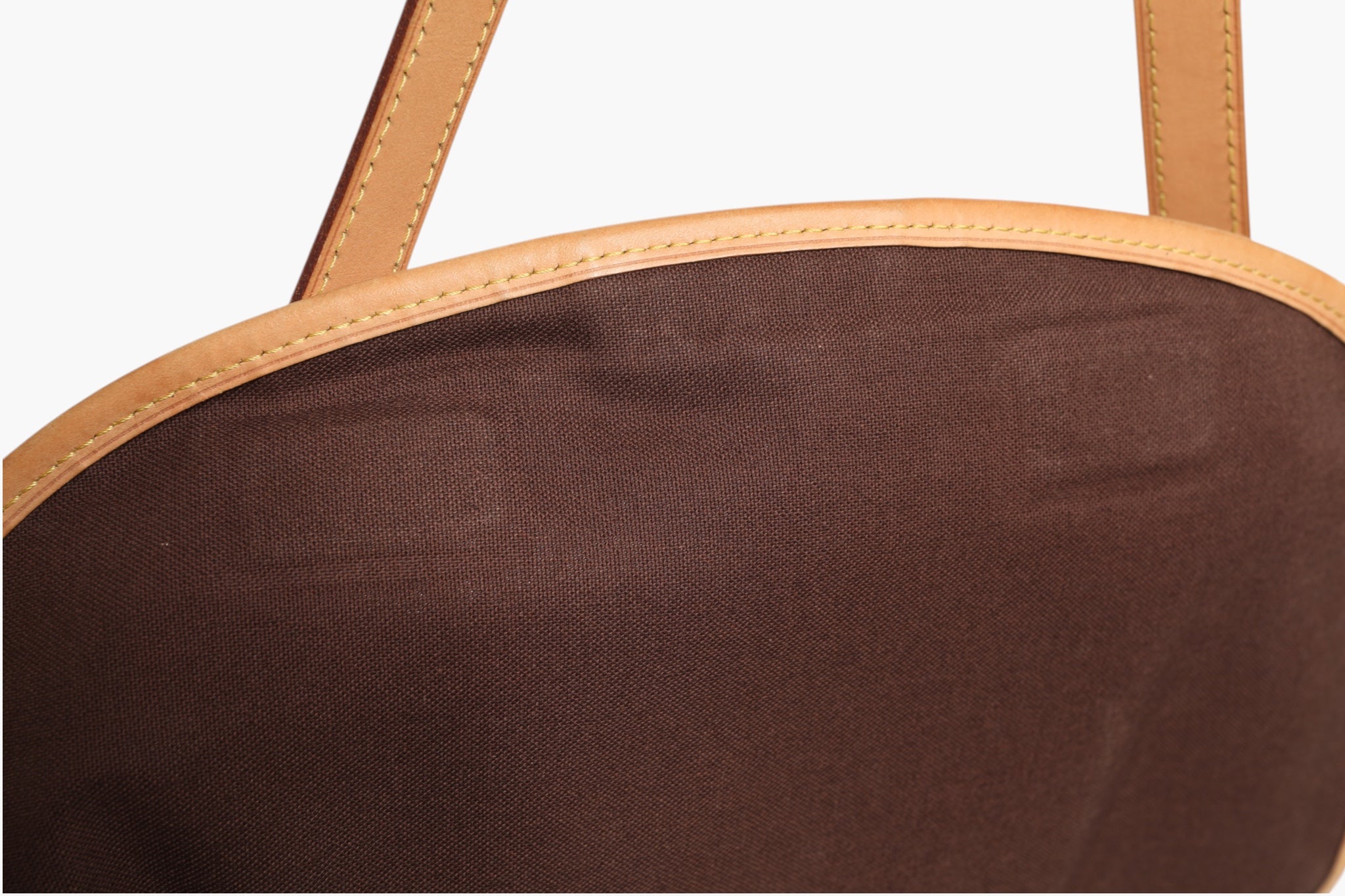 Handtasche Menilmontant aus braunem Leder Monogram Canvas