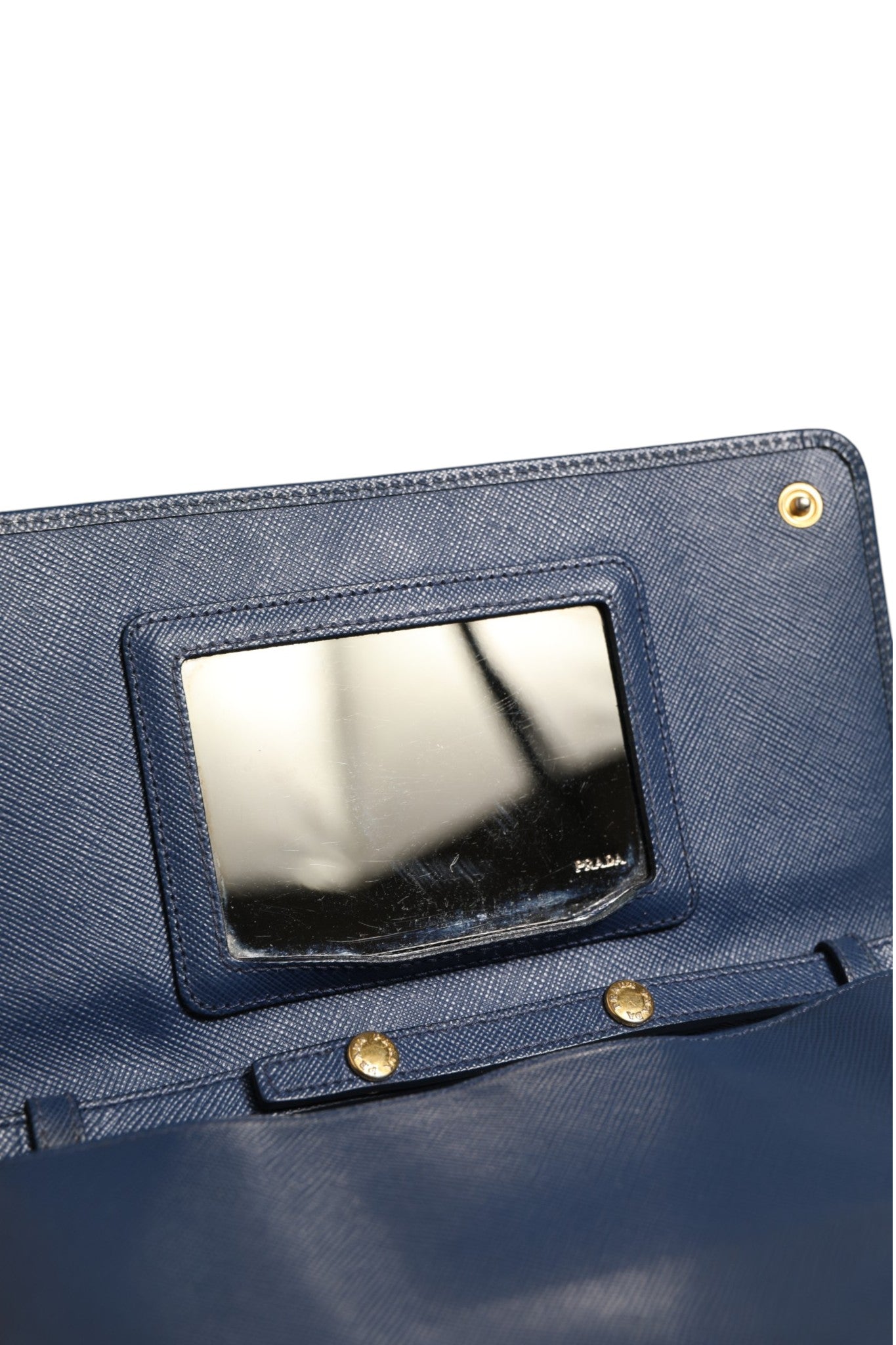 Prada Blaue Saffiano Leder Geldbörse mit Kette Clutch-Tasche