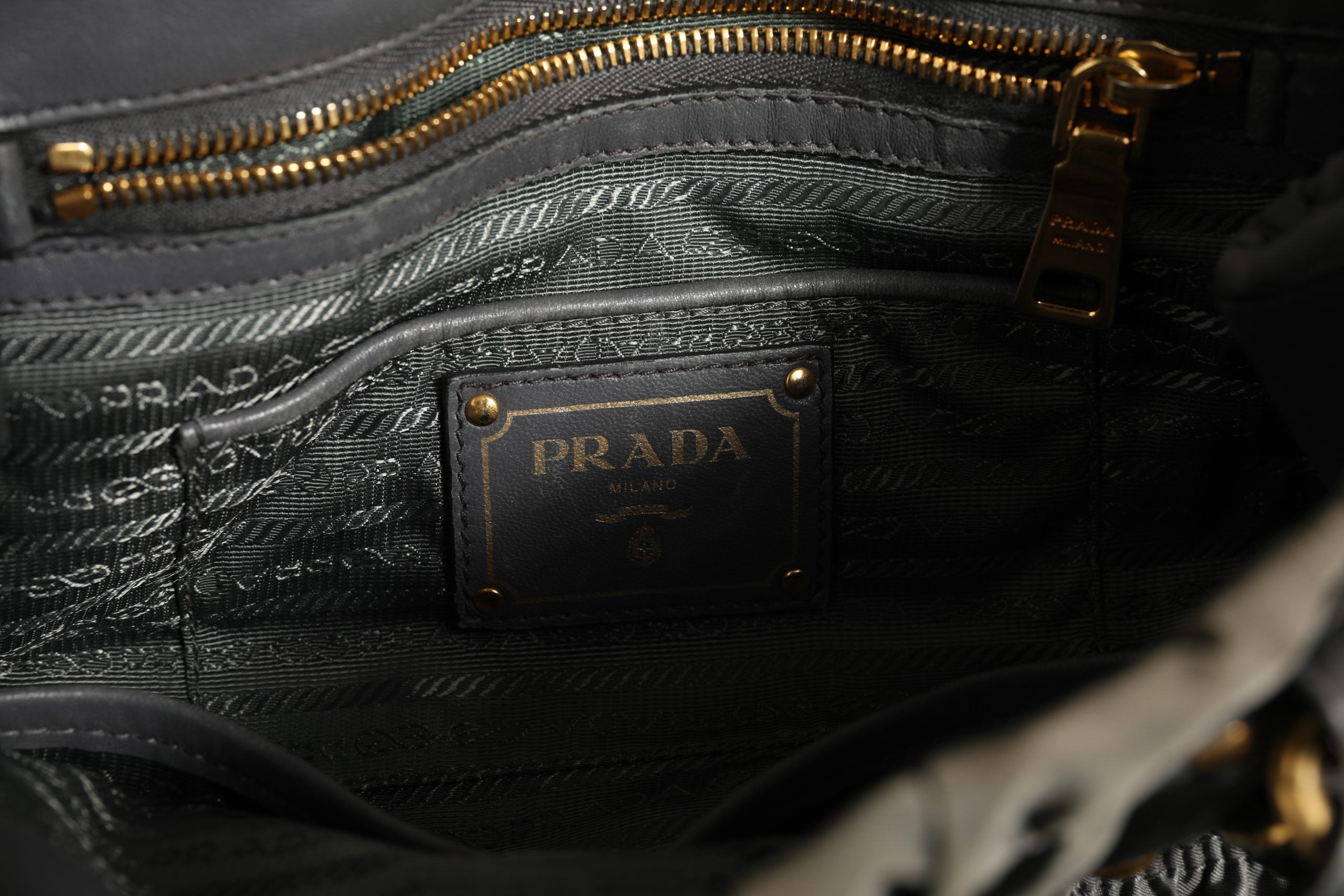 Prada Tessuto Nylon Gaufre Tragetasche