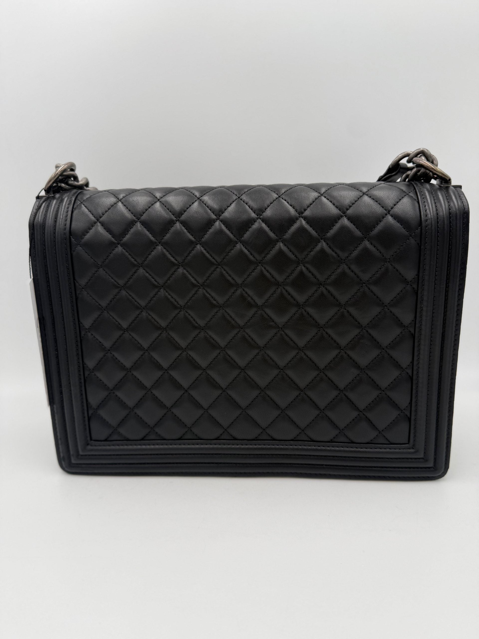 Sac à main en cuir bicolore Chanel