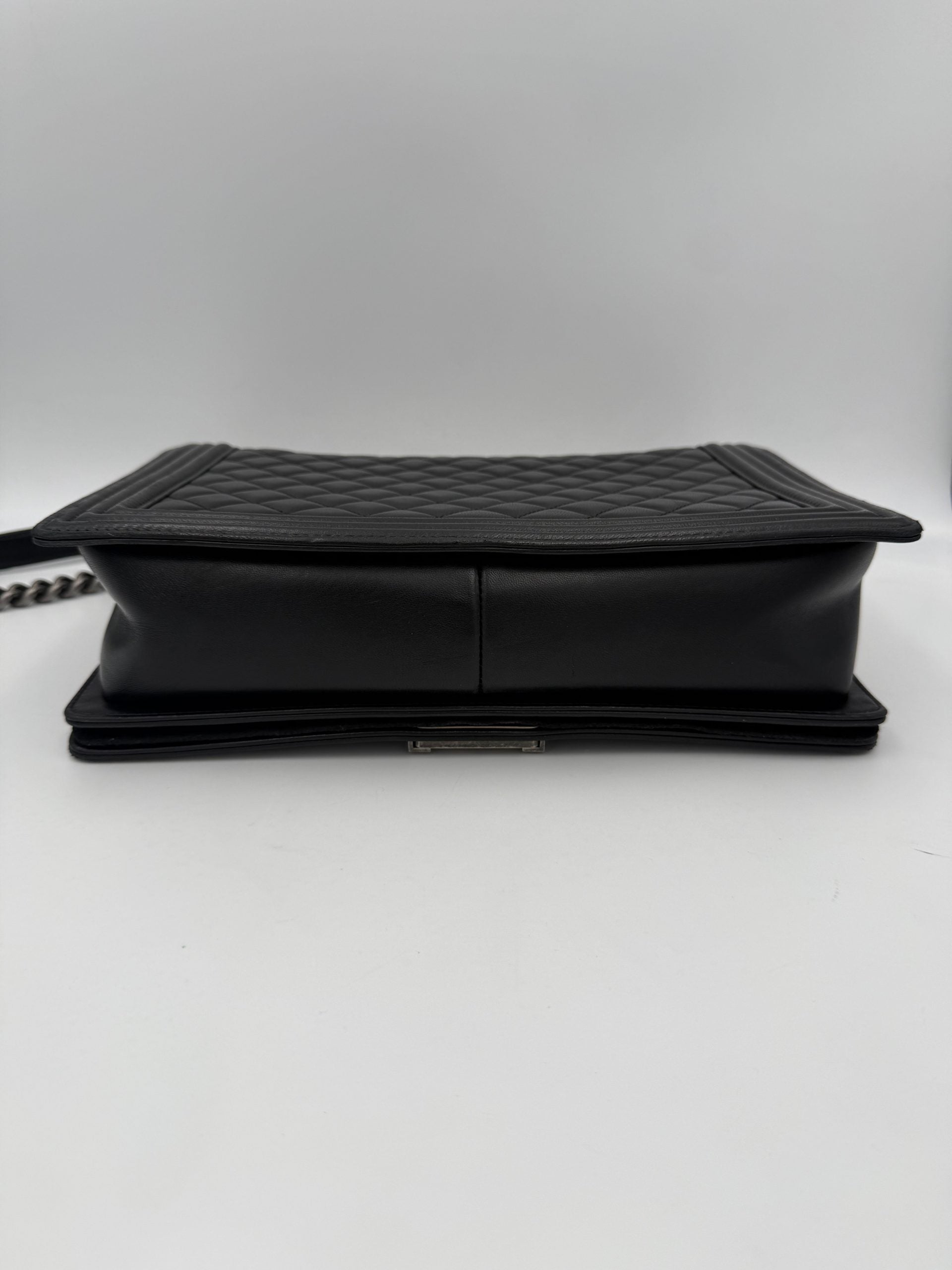 Sac à main en cuir bicolore Chanel
