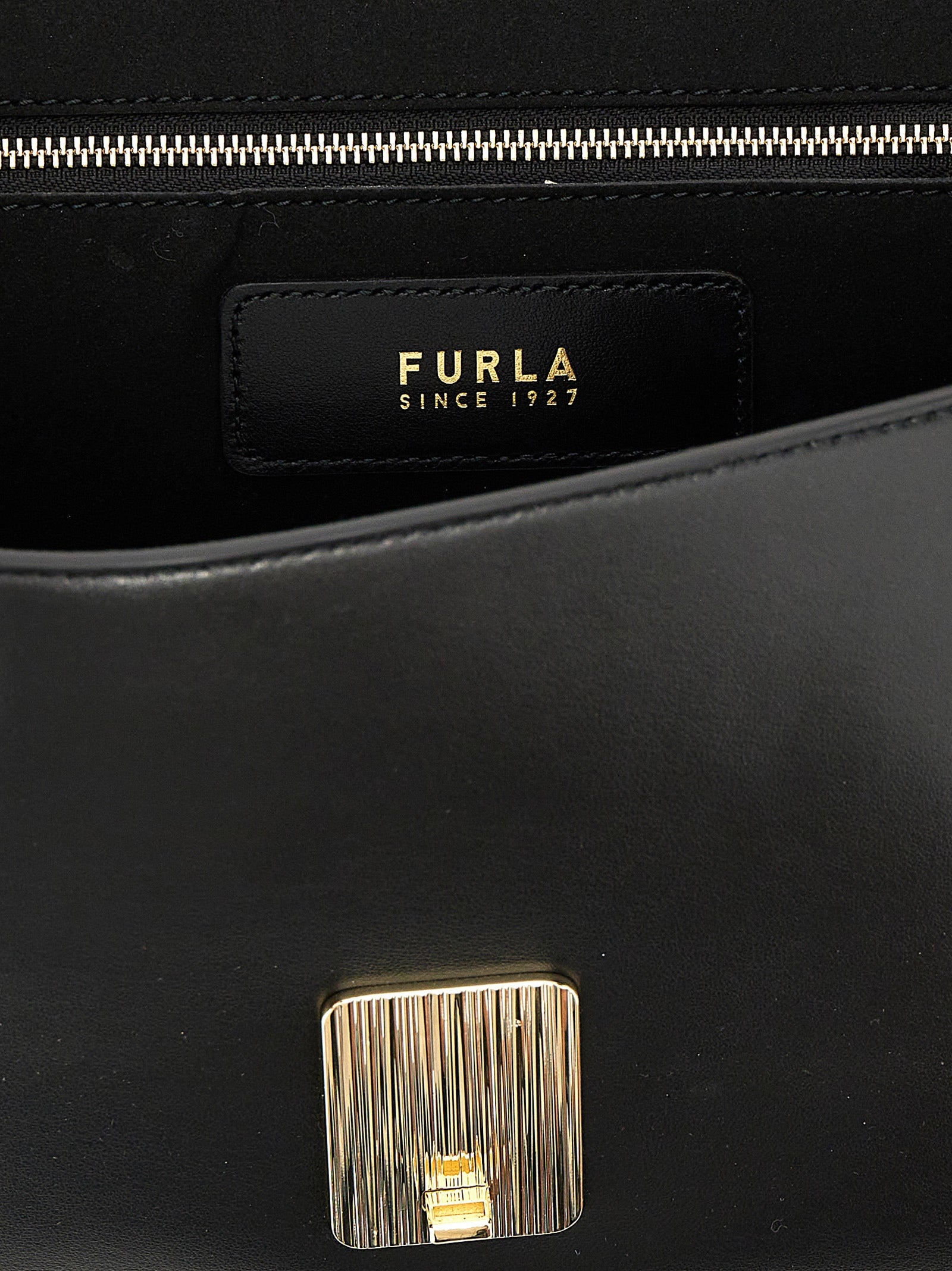 Sac à bandoulière en cuir noir Furla