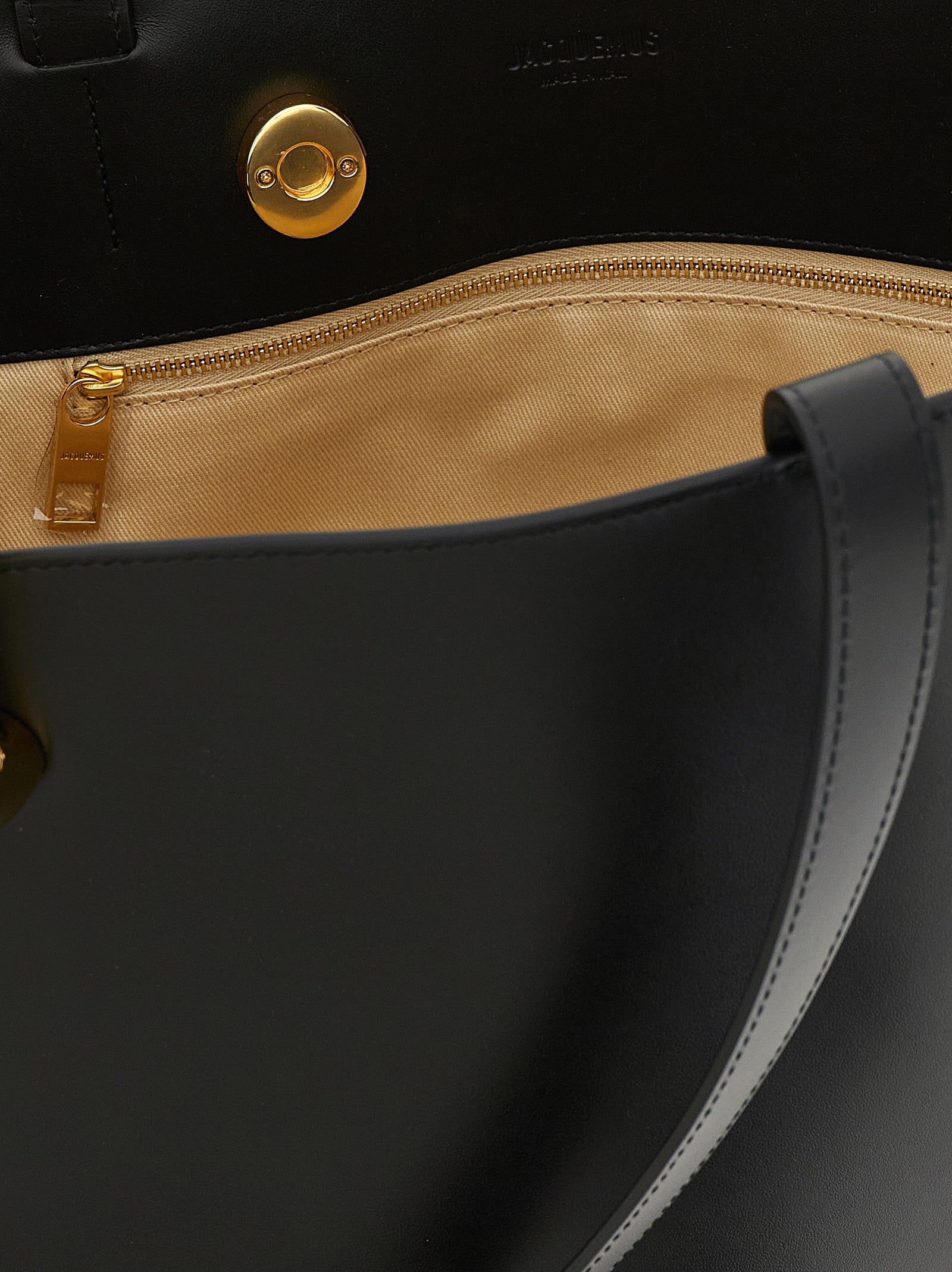 Jacquemus Black Le Bambola Moyen Leather Shoulder Bag