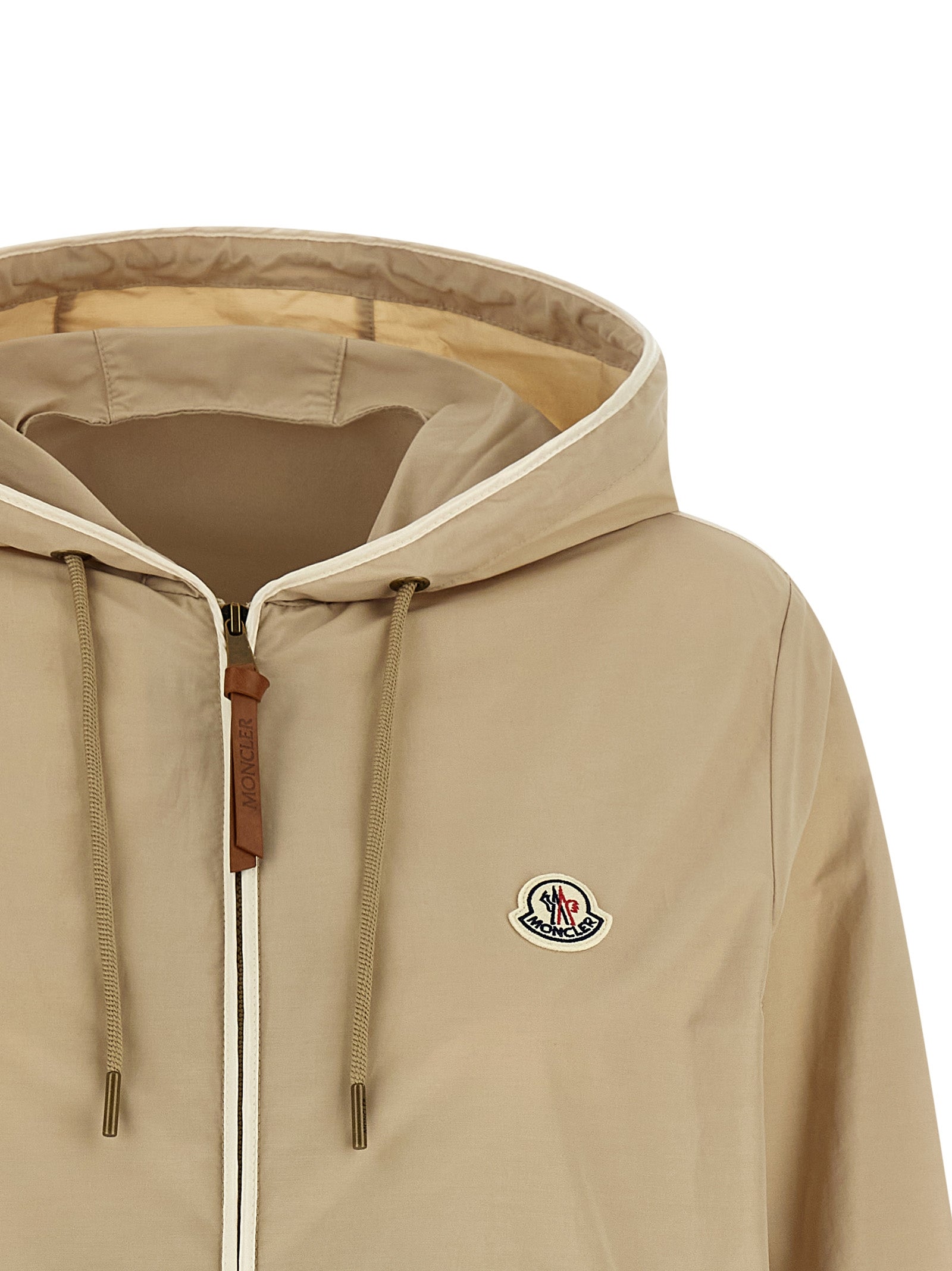 Moncler Beigefarbene Jacke aus Polyester