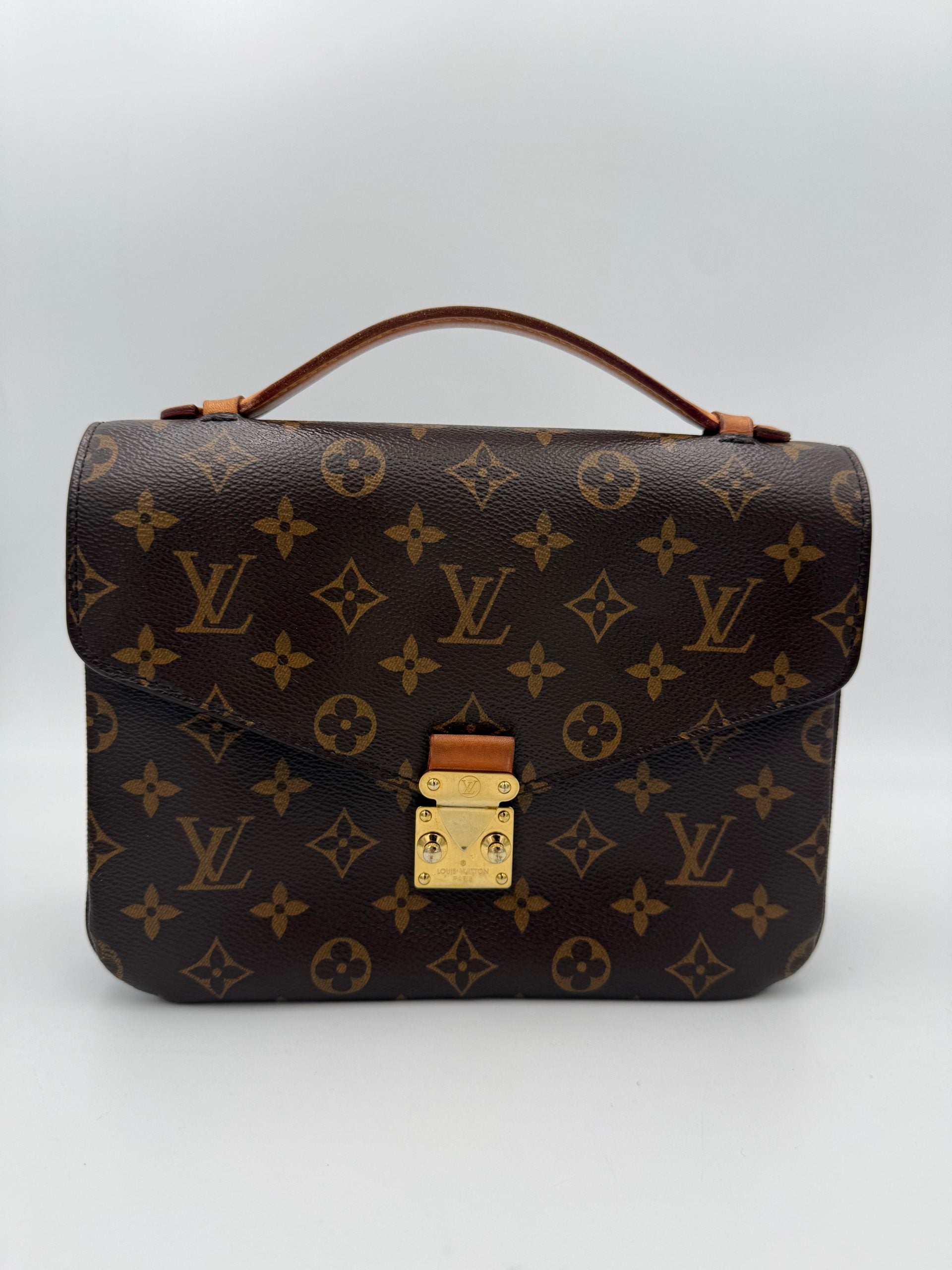 Louis Vuitton Monogram Metis Bandouliere Leather Handbag