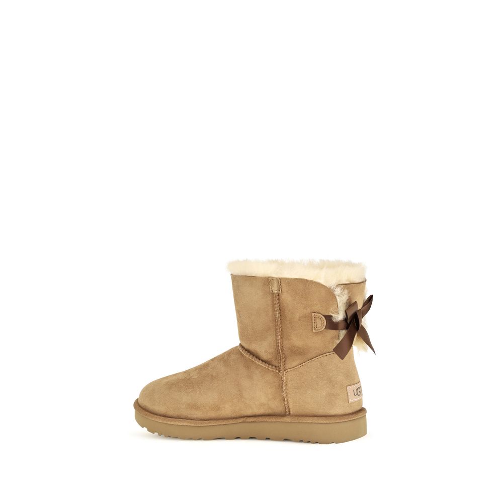UGG Beige Calf Leather Ankle Boots