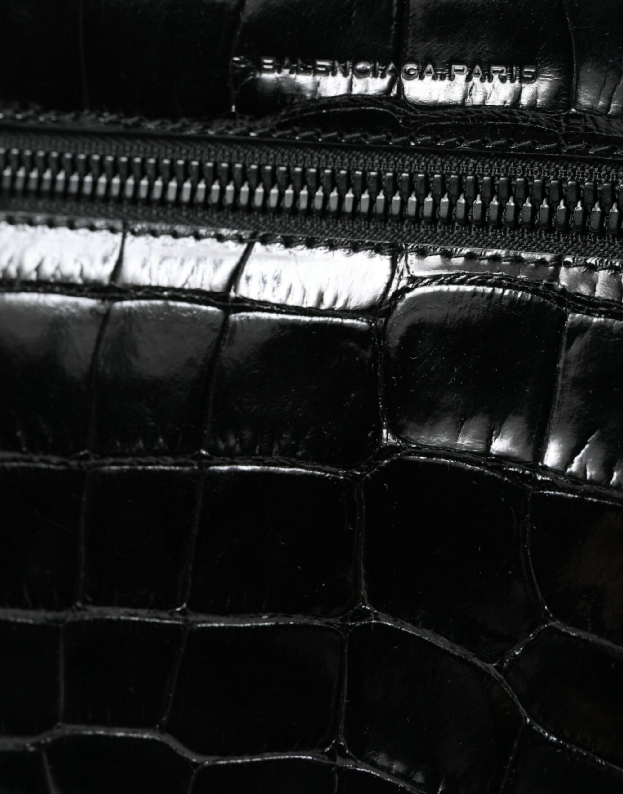 Sac appareil photo à bandoulière en cuir exotique noir Balenciaga