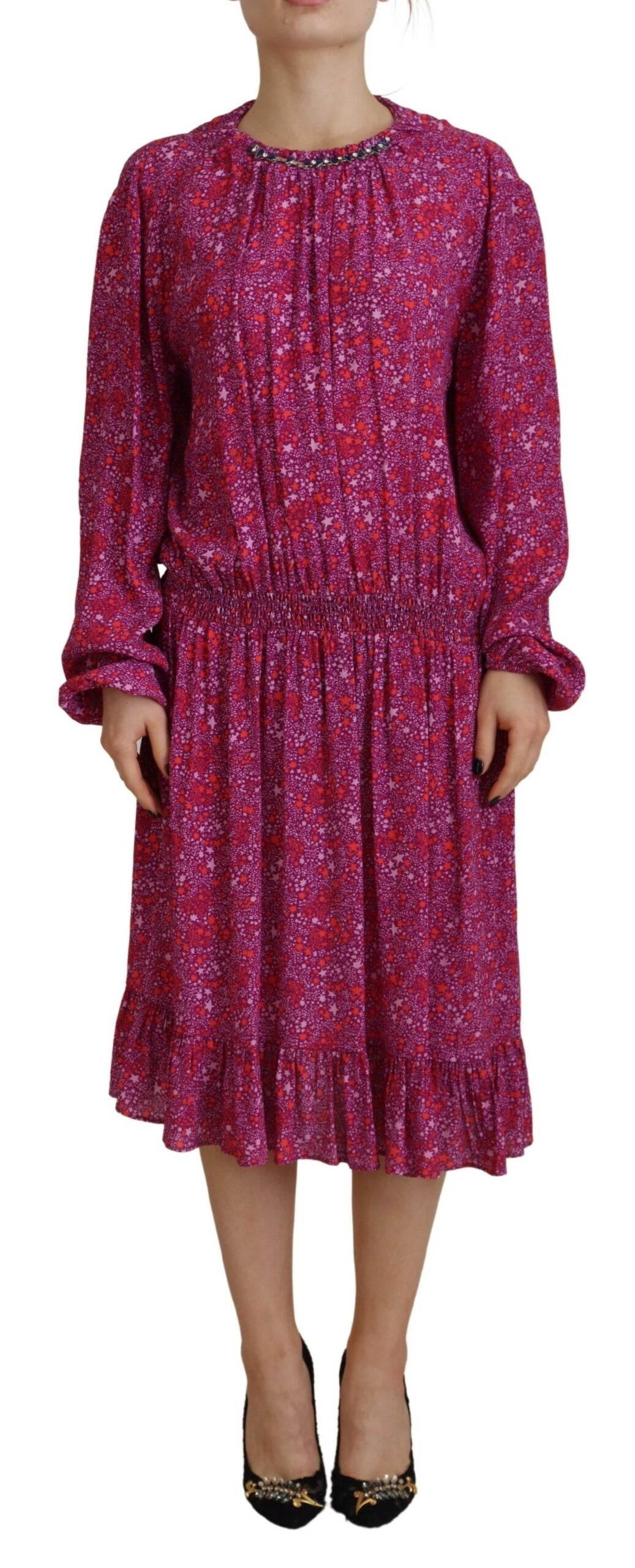 Robe à manches longues ornée d'étoiles fuchsia
