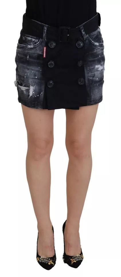 Schwarzer, ausgefranster Mini-Jeansrock mit mittelhohem Bund