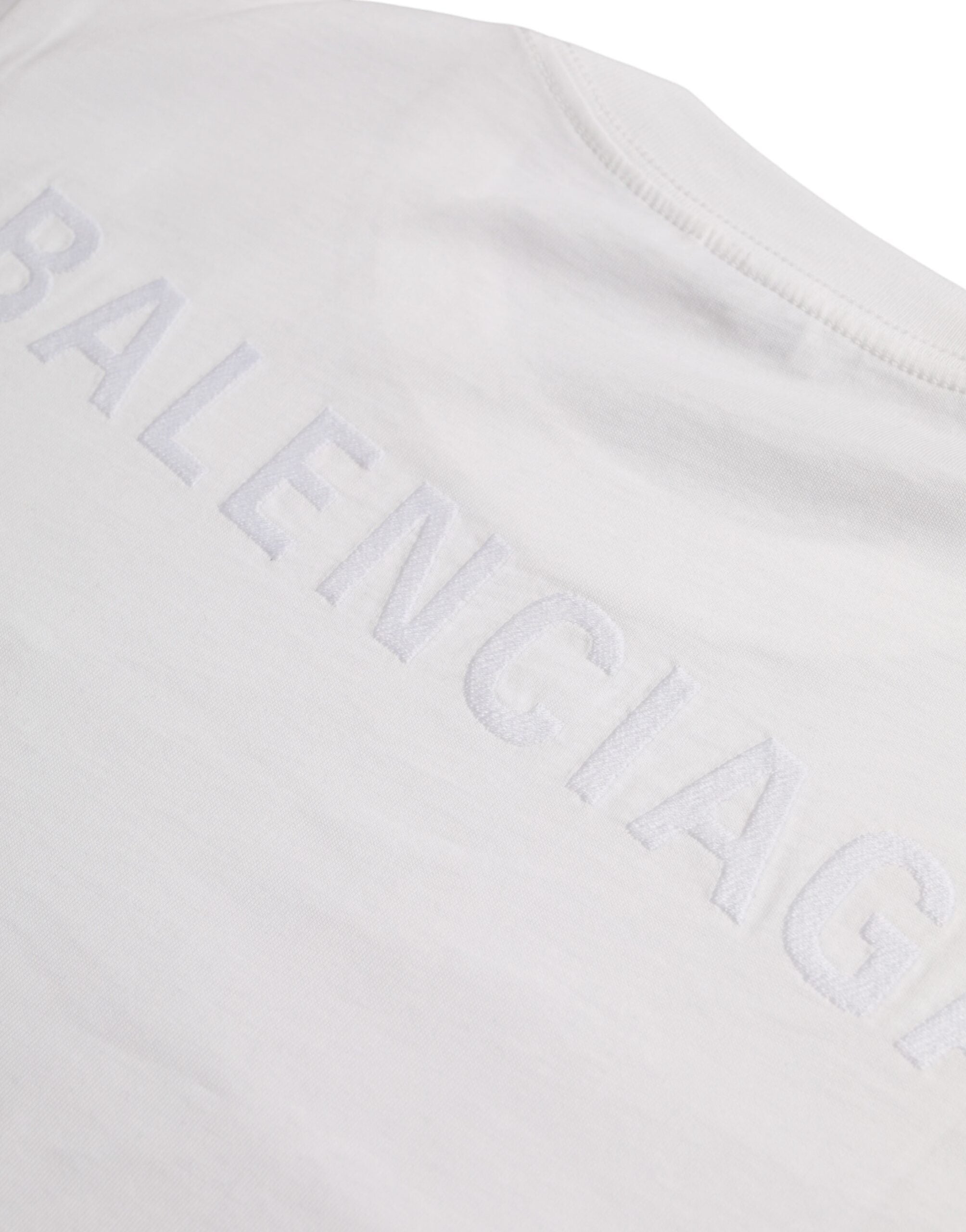 T-shirt blanc en coton à col rond et manches courtes