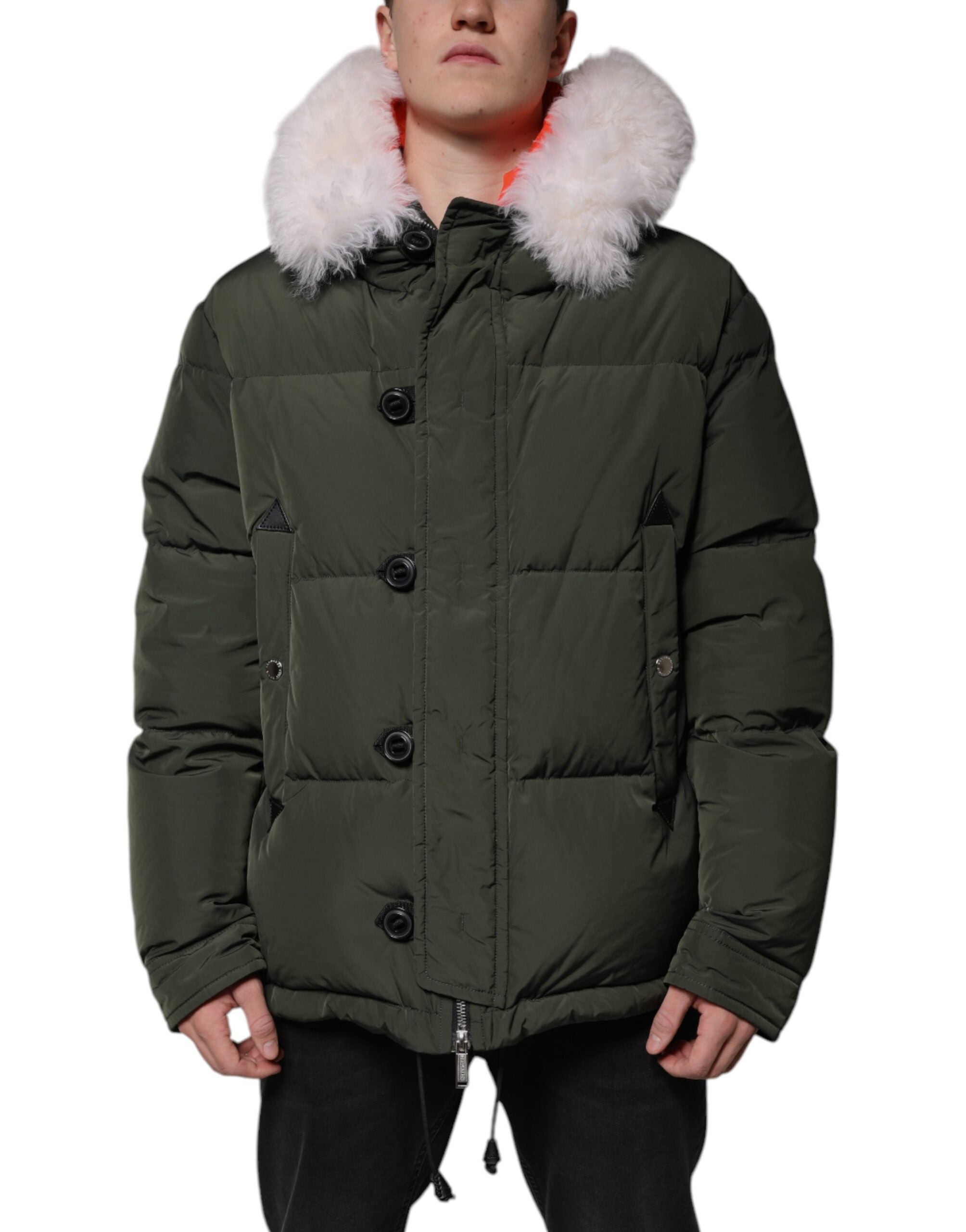 Veste en peau lainée verte à capuche et manches longues