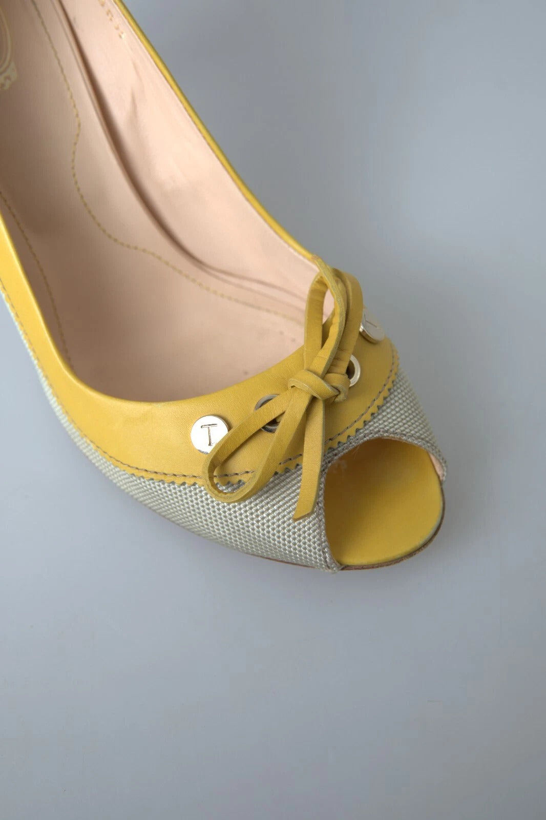 Yellow Off-White Leather Peep Toe Heels Pumps
