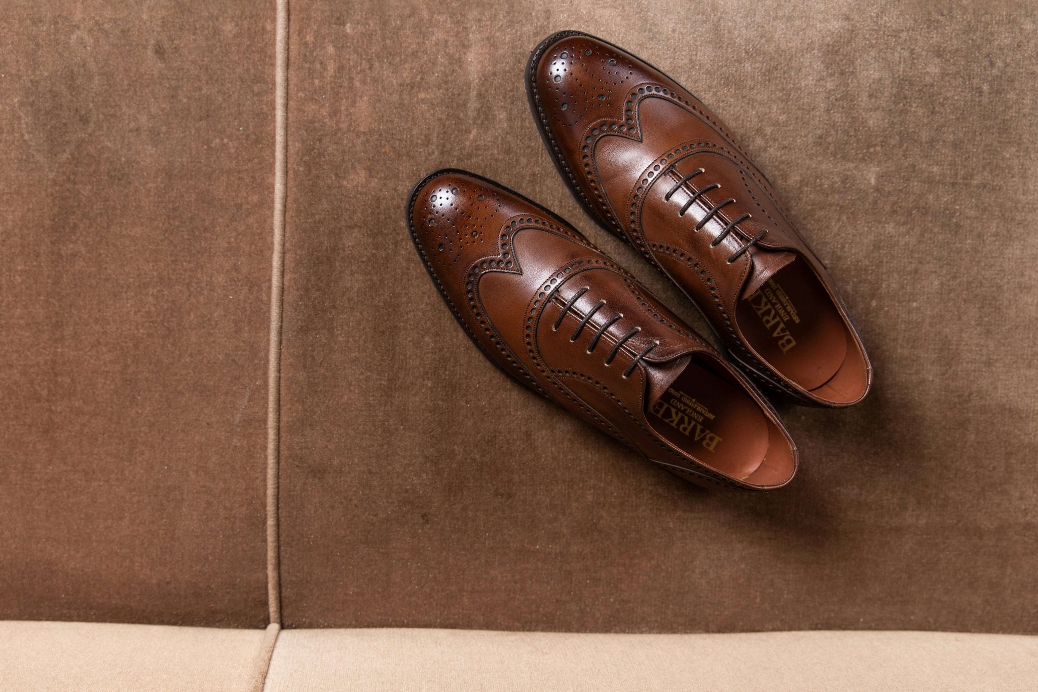 How to Spot Authentic Luxury Fashion Pieces: A Complete Guide - Aulae