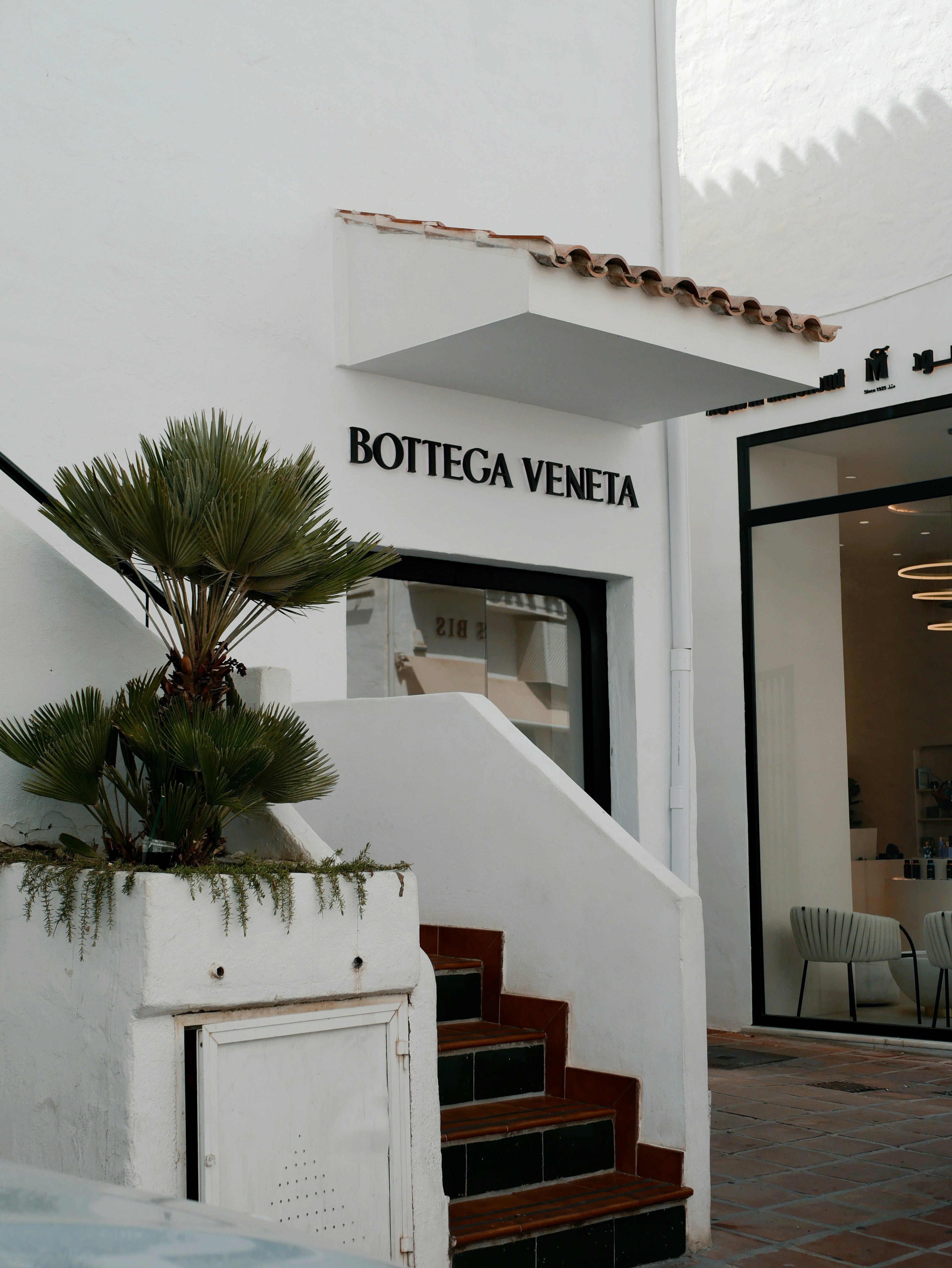 The Quiet Luxury of Bottega Veneta — And Why the Logo Was Never the Point