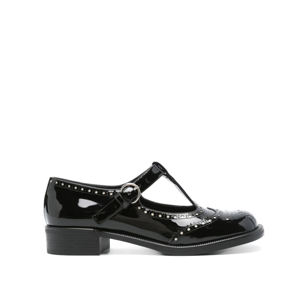 Schwarze Leder-Ballerinas mit Lack- und Cut-Out-Details