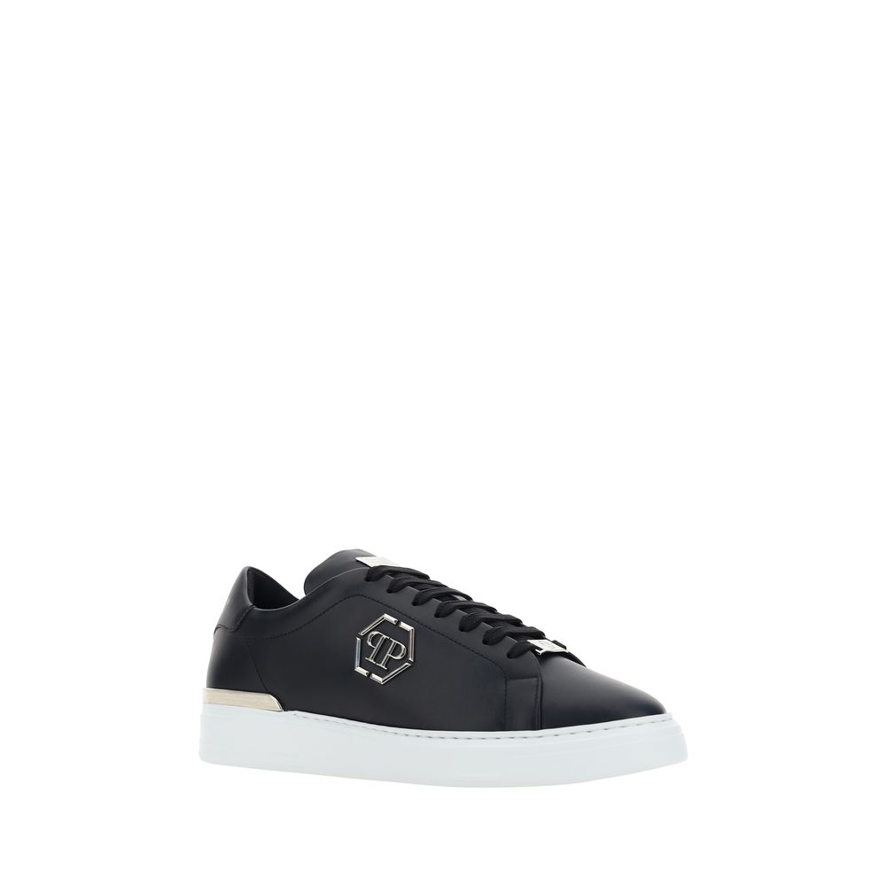 Schwarze Low-Top-Sneakers aus Leder mit Logo-Plakette