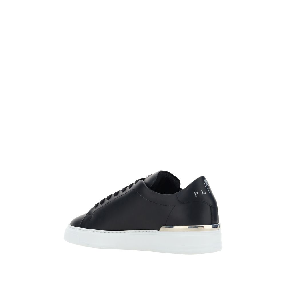 Schwarze Low-Top-Sneakers aus Leder mit Logo-Plakette