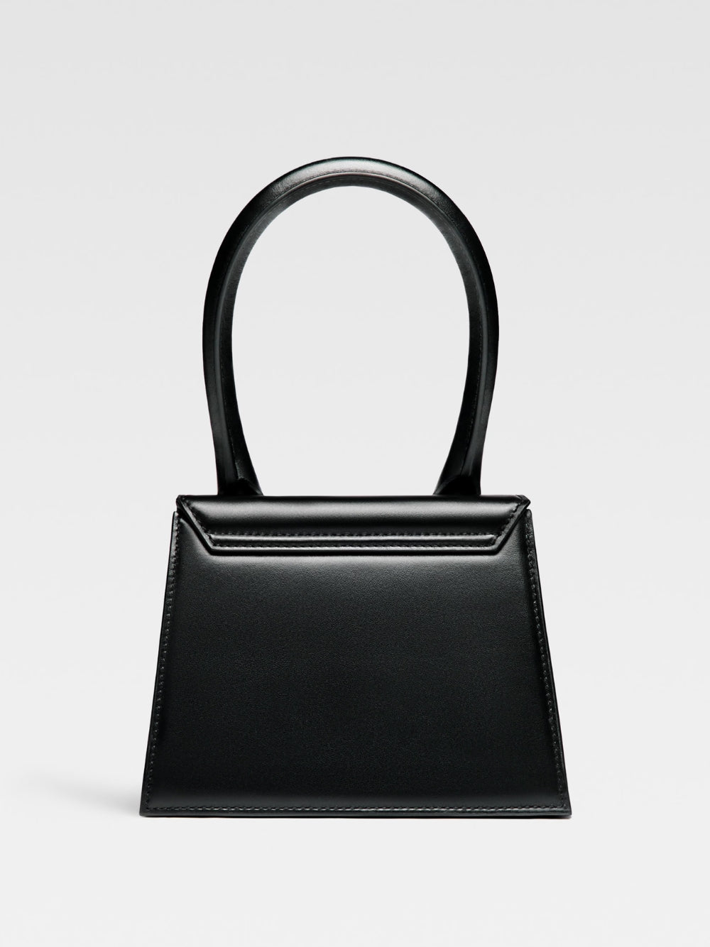 Black Leather Le Chiquito Moyen Bag with Gold Hardware