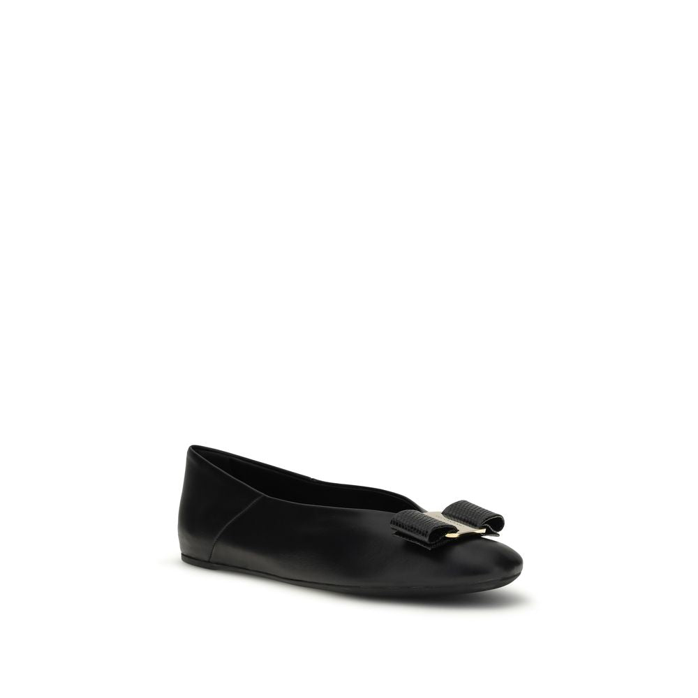Schwarze Ballerinas aus Leder mit Vara-Schleife