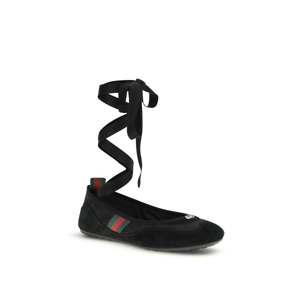 Schwarze Stoff-Ballerinas mit GG Detail von Gucci
