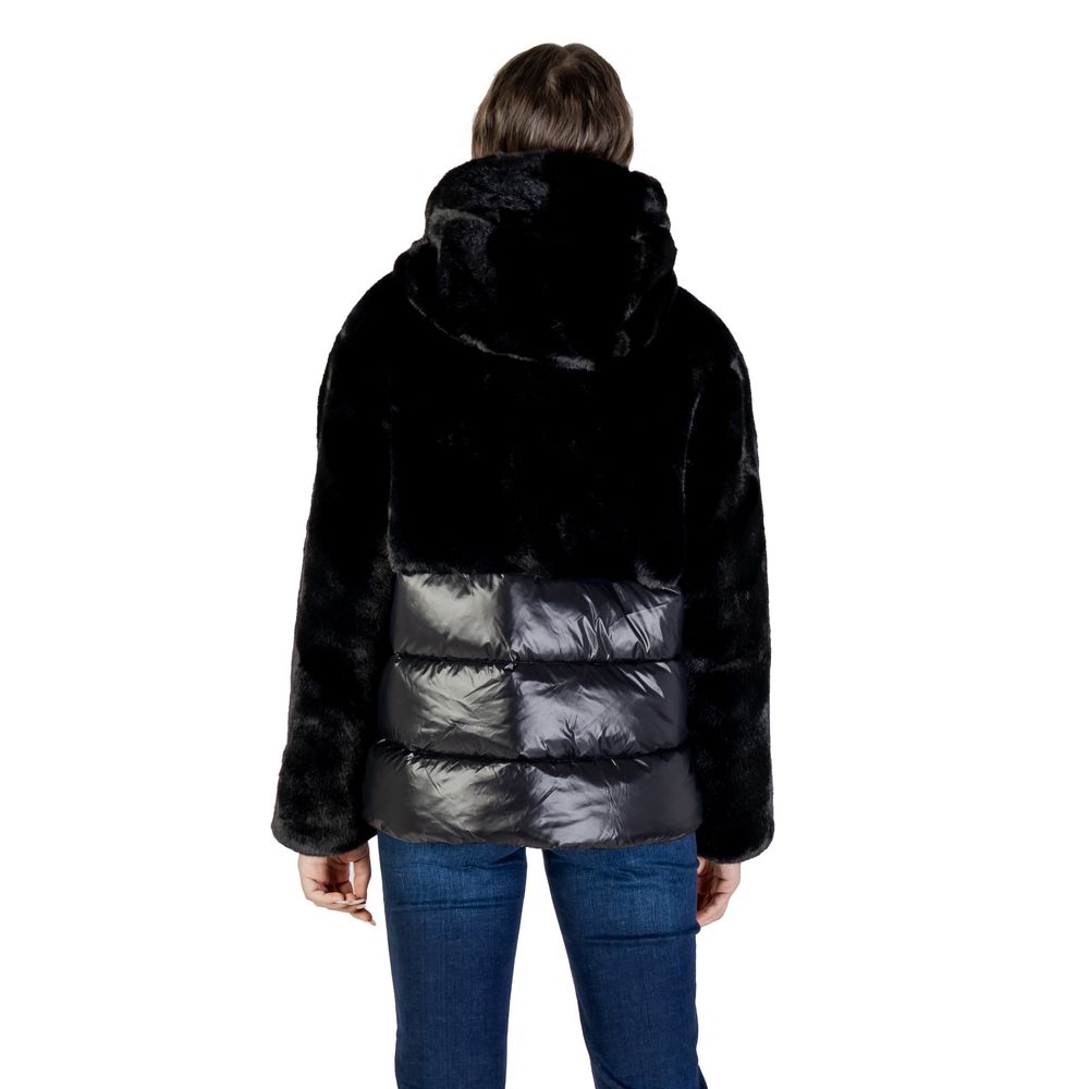 Schwarzer Kunstfasermantel mit Kunstfell und Steppdesign
