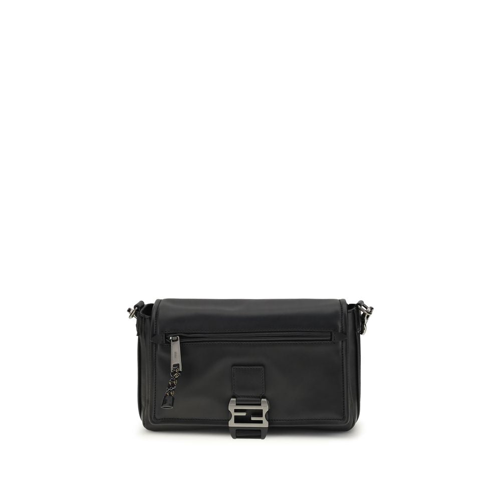Schwarze Leder-Schultertasche mit FF-Schnalle von Fendi