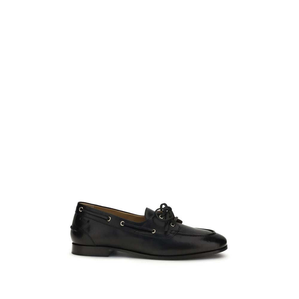 Schwarze Slip-On-Loafer aus Leder mit goldenen Ösen