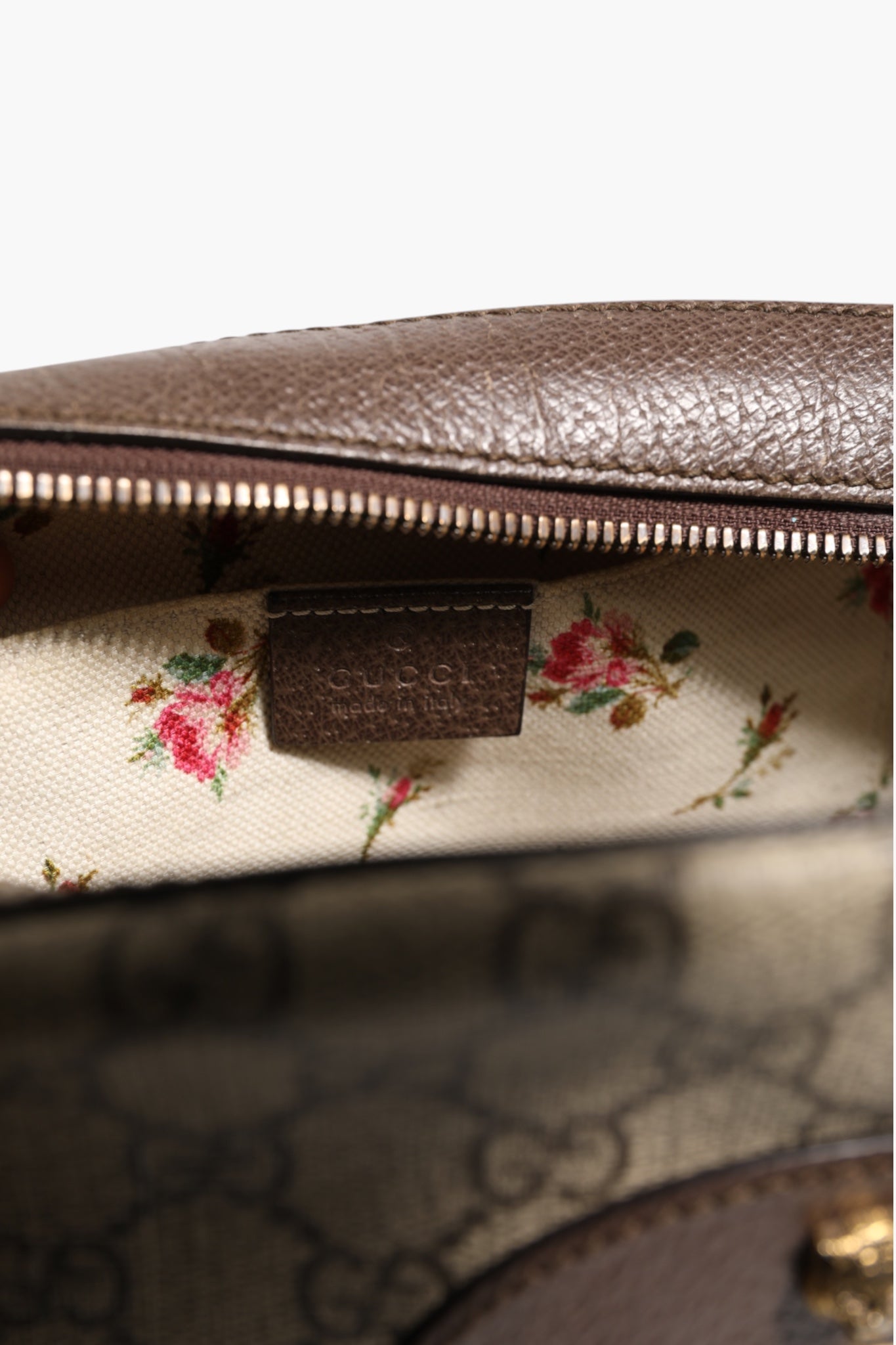 Sac messager Neo Gucci GG Supreme en toile enduite