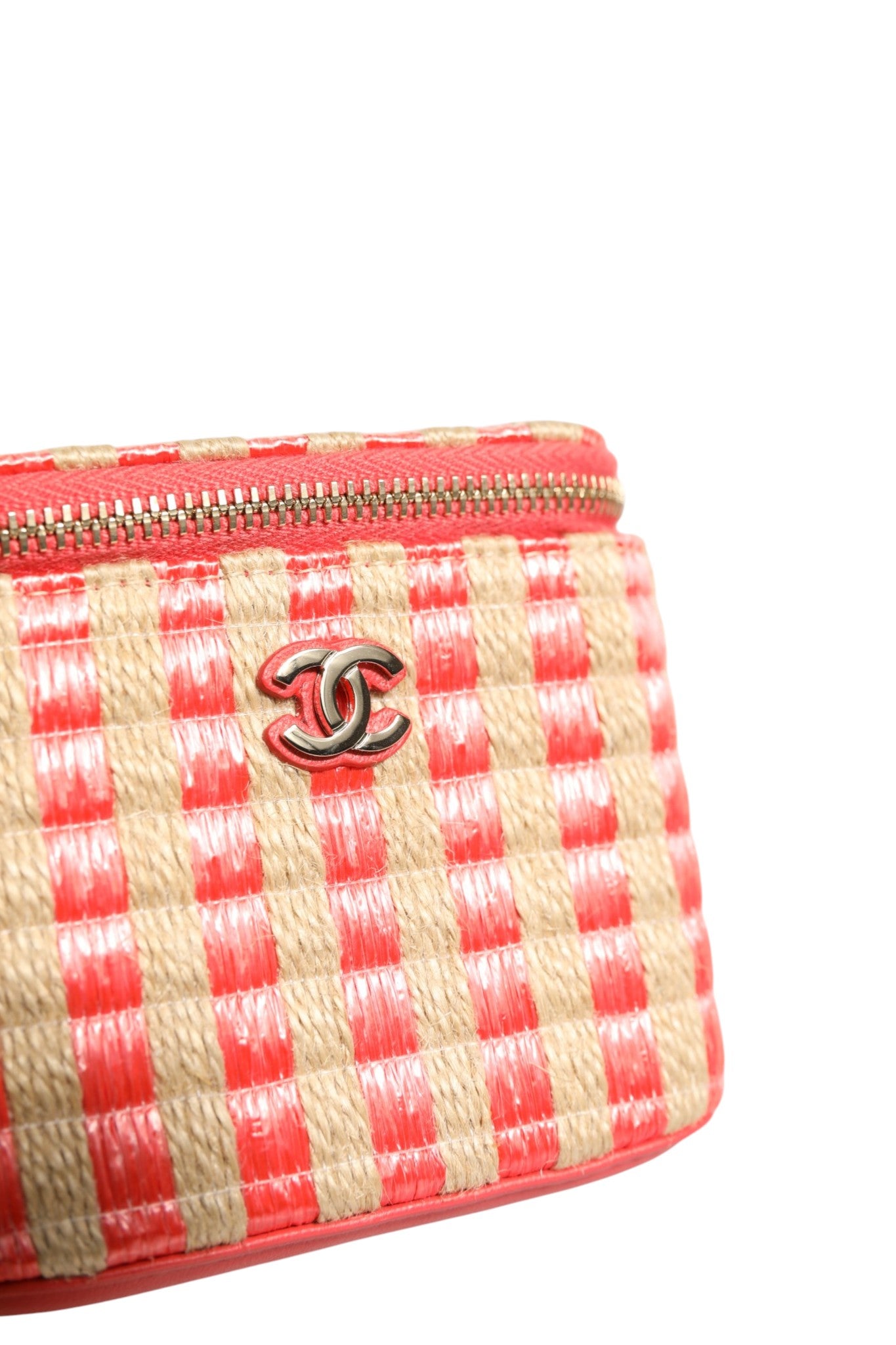 Beige-orangefarbener Mini-Kosmetikkoffer aus gestreiftem Bast und Jute