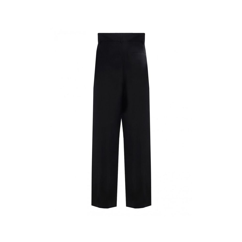 Schwarze Hose aus Seidenleinen mit weitem Bein
