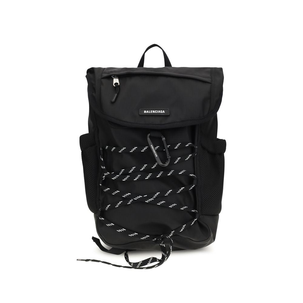 Schwarzer Rucksack aus Synthetik mit Schnürdetails