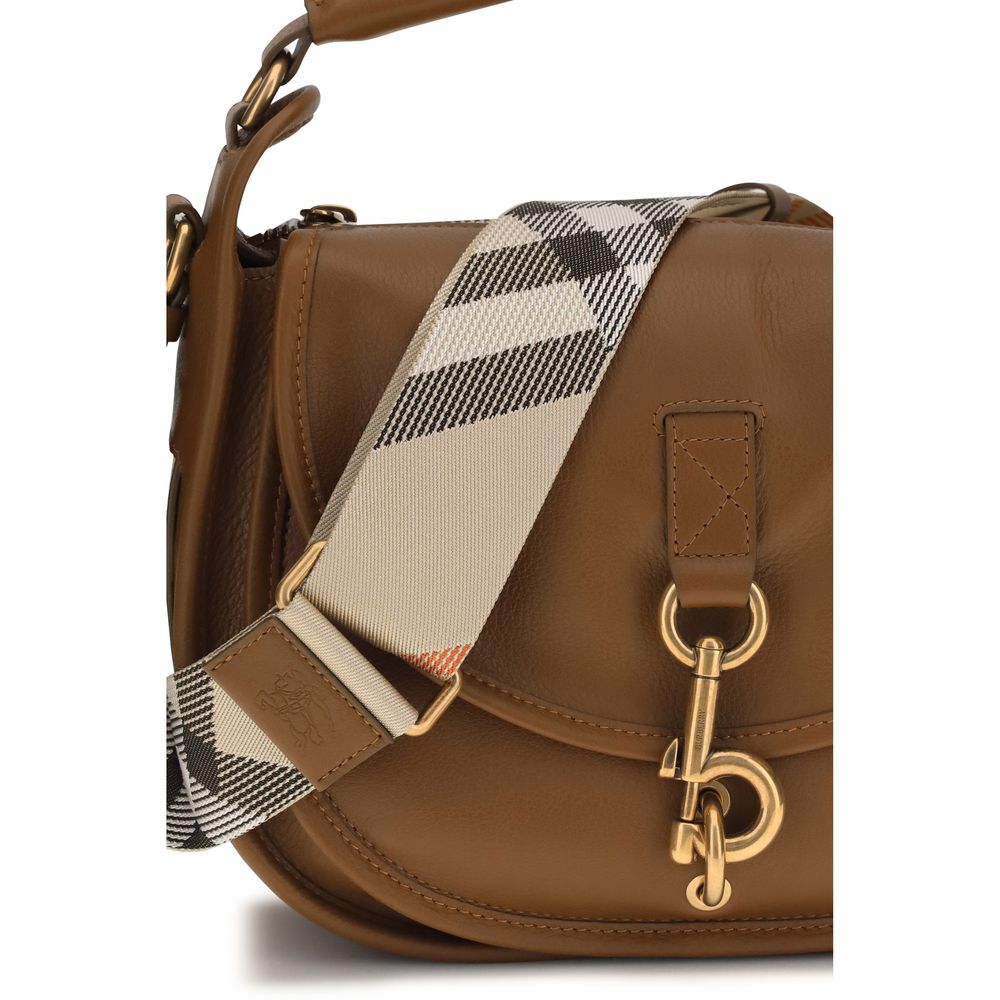 Brown Leather Shoulder Bag with B Clip Closure