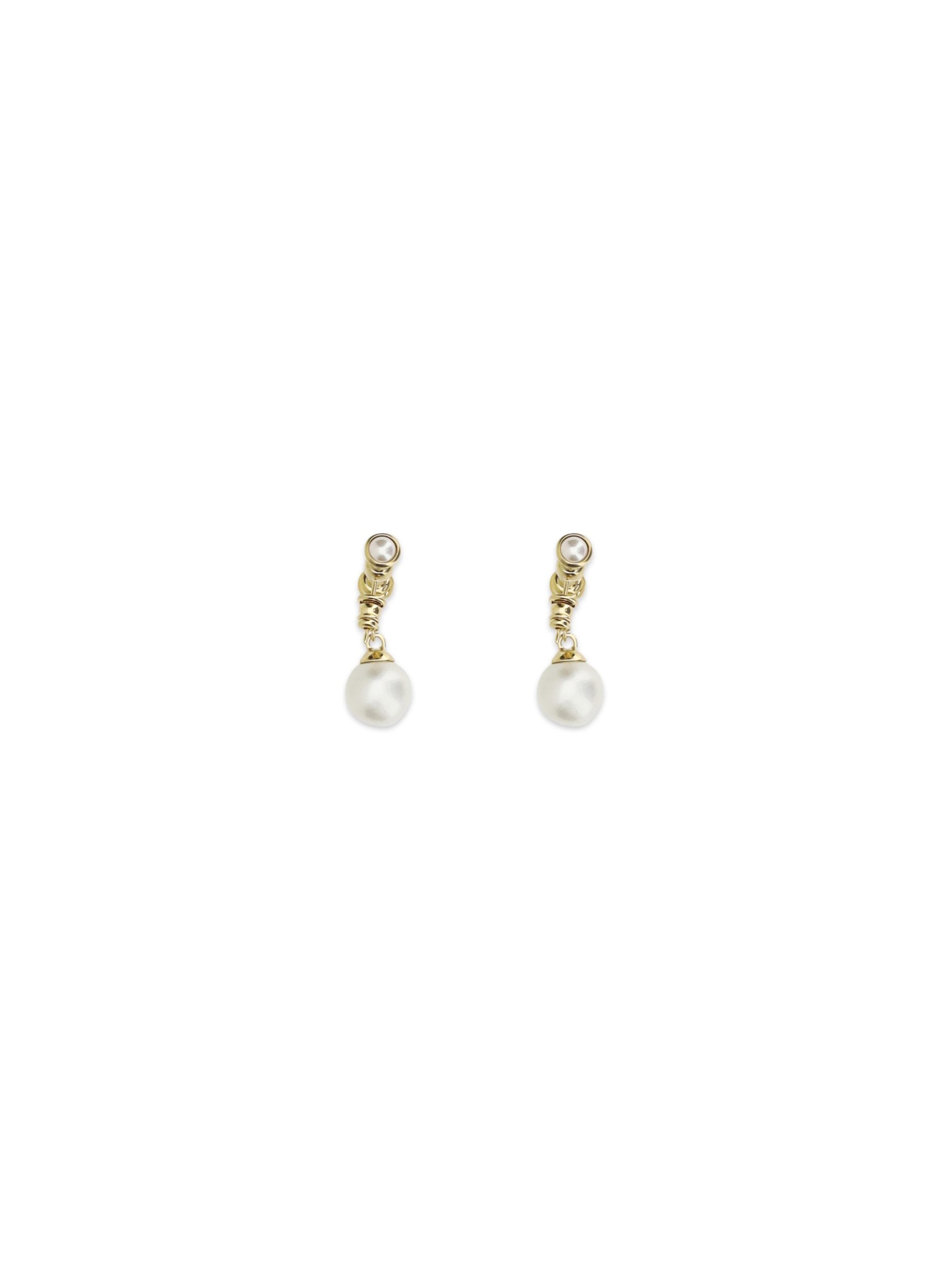 Gold Synthetic Earrings with Resin Pearl Drop by Chloé