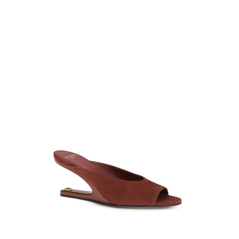 Bordeauxfarbene Leder-Mules mit geformtem Absatz