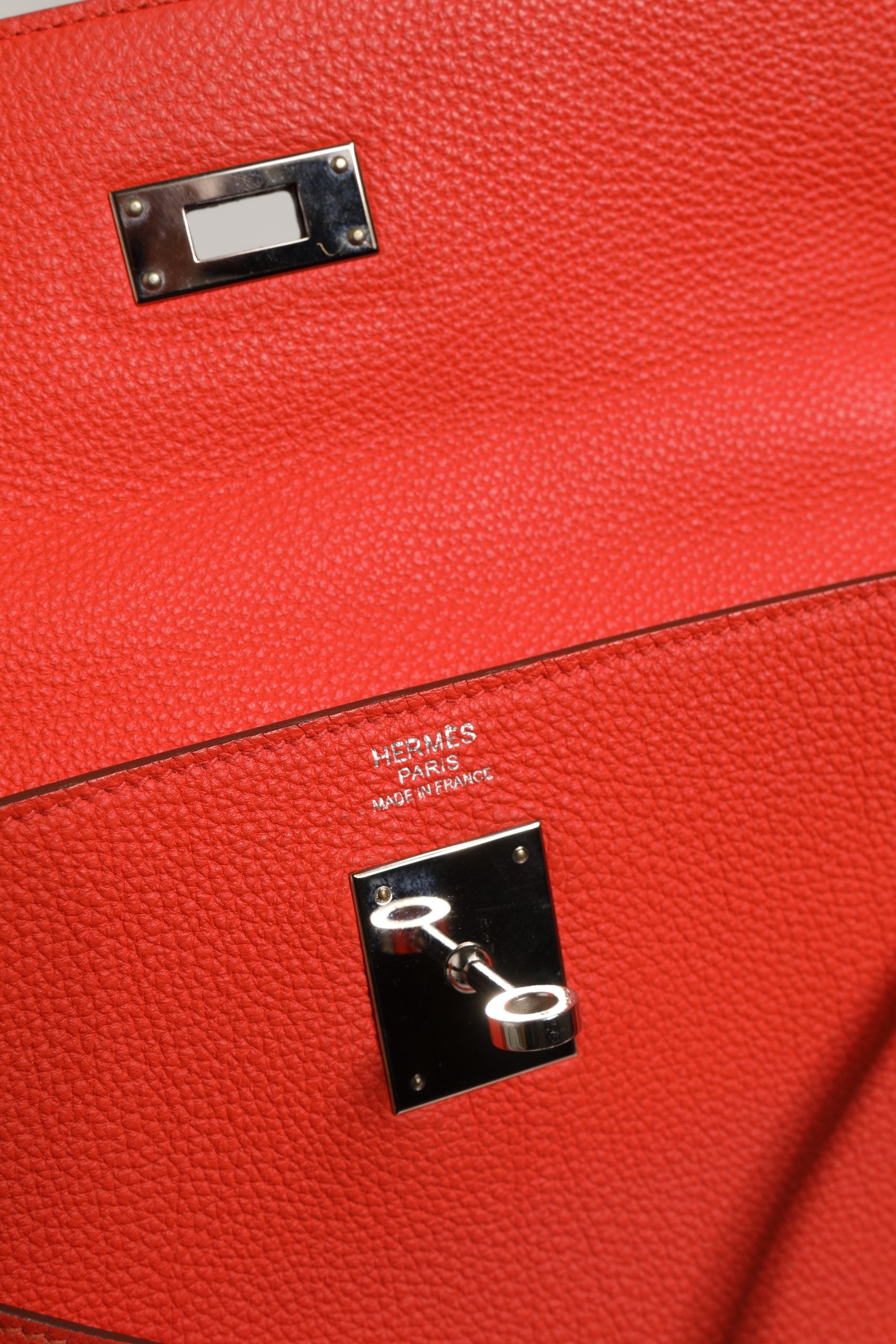 Hermès Orange Kelly 32 Leather Two-Way Handbag Palladium Hardware