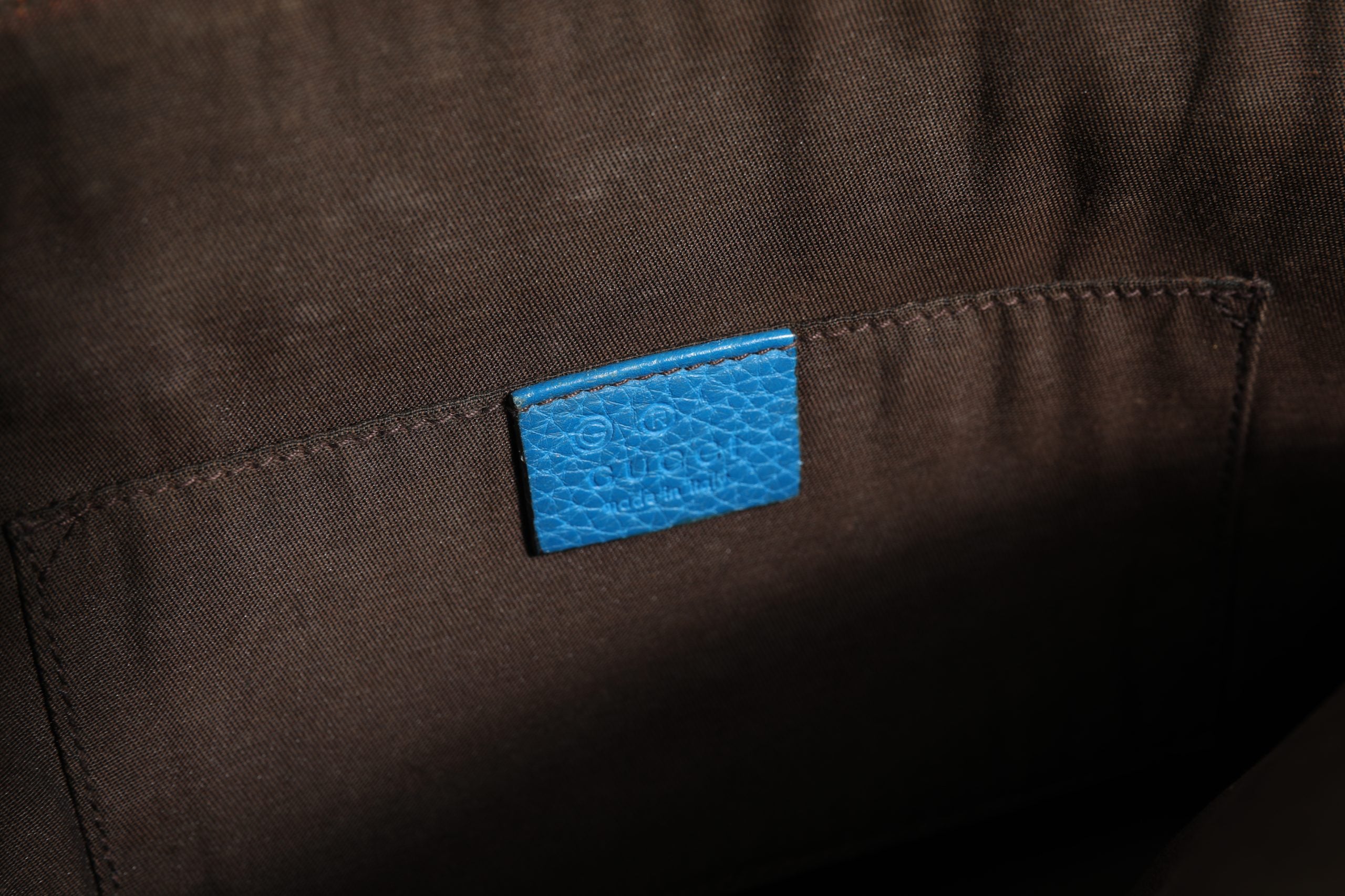 Gucci blaue Leder-Kuppelhandtasche