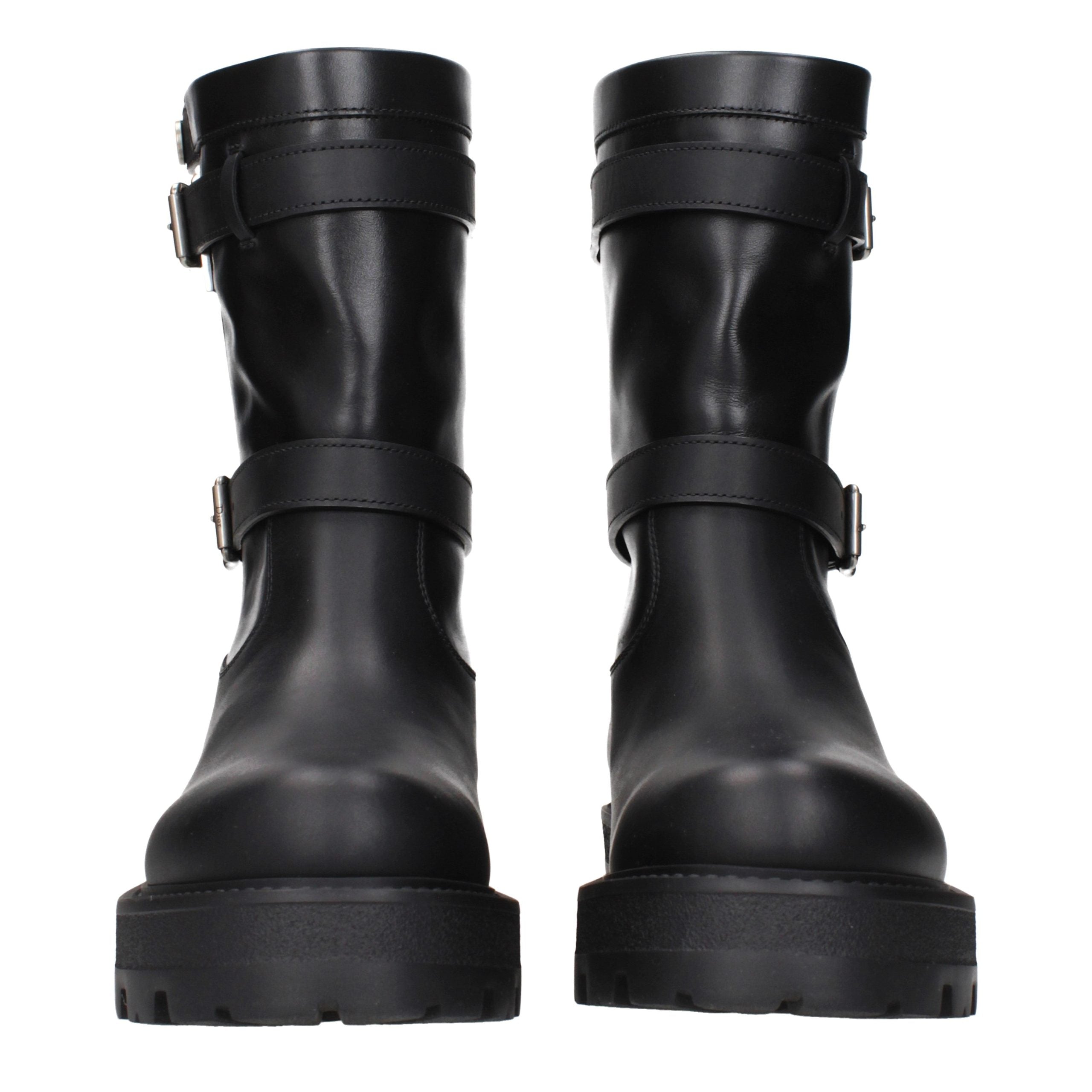 Schwarze Lederstiefeletten von Christian Dior