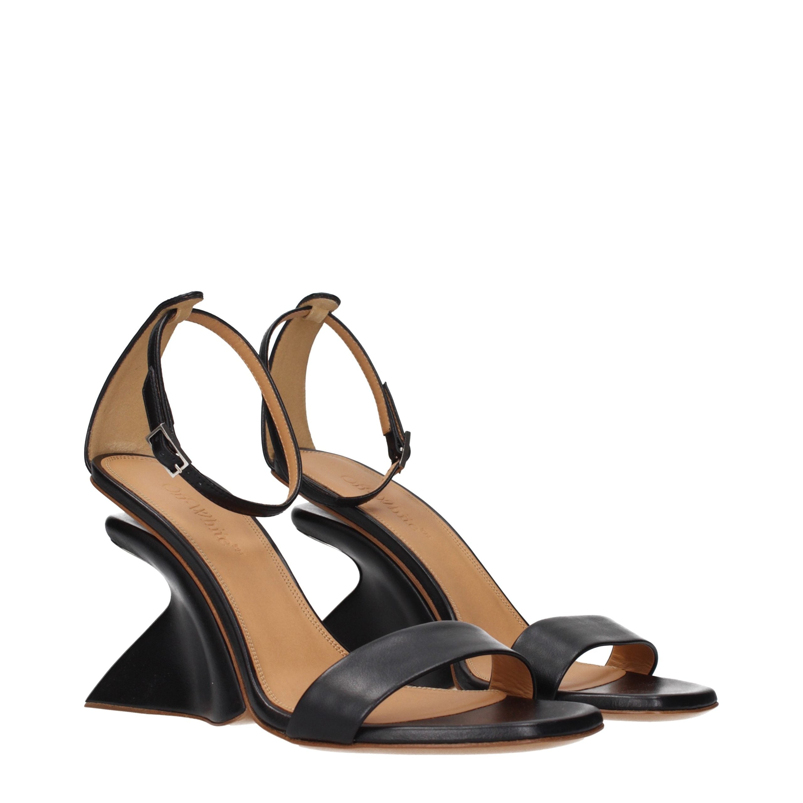 Schwarze Ledersandalen mit Stilettoabsatz