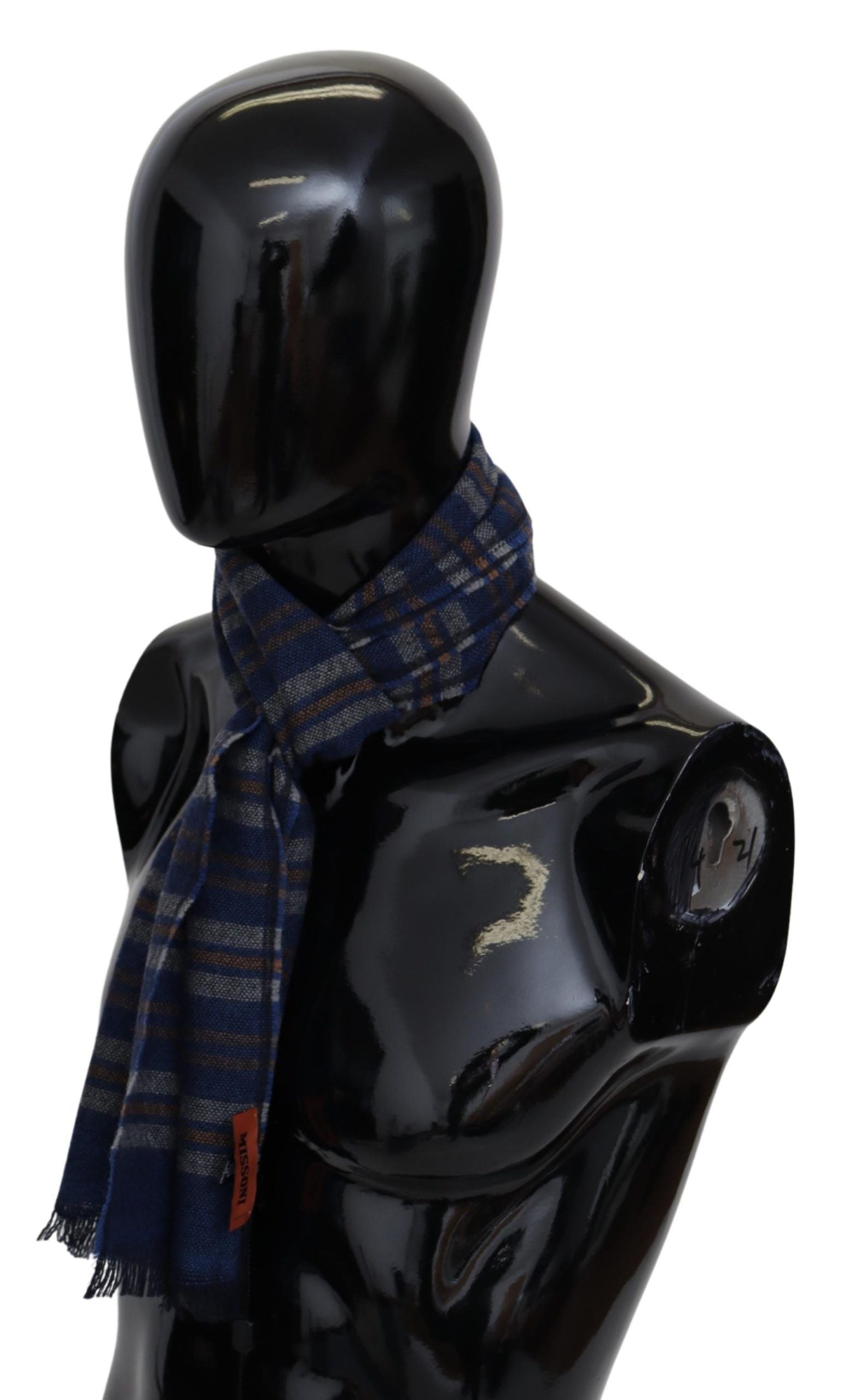 Multicolor Wool Striped Unisex Neck Wrap ShawlMISSONI Gorgeous brand new with tags, 100% Authentic Missoni wool scarf with stripes pattern design. Material: 100% Wool Color: Multicolor Gender: Unisex Fringes Logo details Made in Italy SIZE: 160cm x 30cmMu