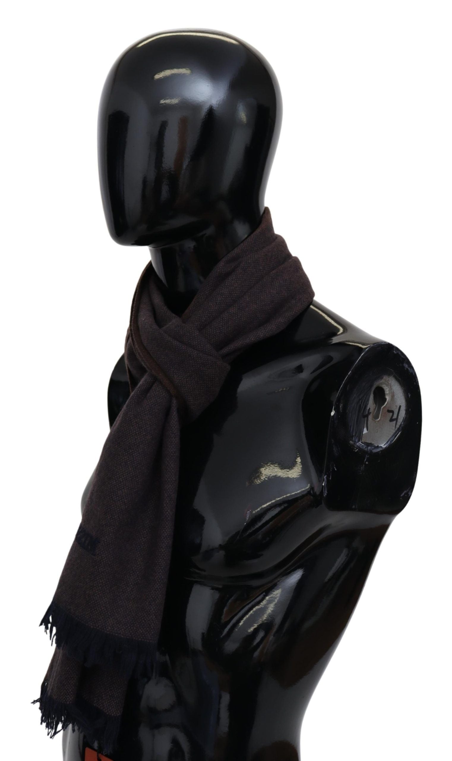 Brown 100% Cashmere Unisex Neck Wrap Fringes ScarfMISSONI Gorgeous brand new with tags, 100% Authentic Missoni cashmere scarf with brand logo embroidery. Material: 100% Cashmere Color: Brown Gender: Unisex Fringes Logo details Made in Italy SIZE: 190cm x