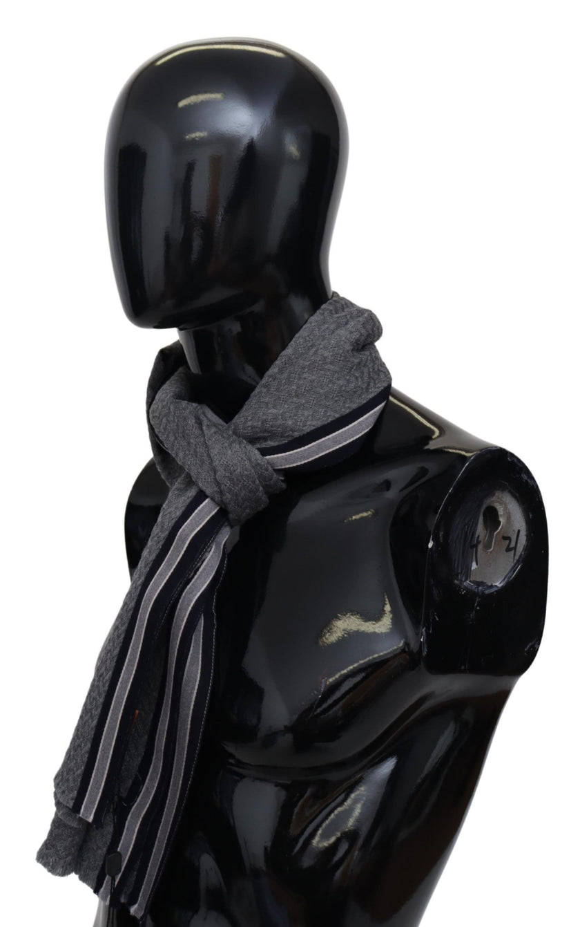 Gray Stripes Pattern 100% Wool Unisex Neck Wrap ScarfMISSONI Gorgeous brand new with tags, 100% Authentic Missoni wool scarf with stripes pattern design and brand logo embroidery. Material: 100% Wool Color: Gray Gender: Unisex Fringes Logo details Made in